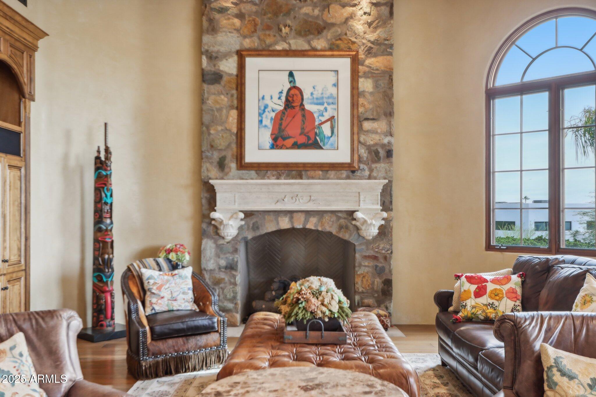 RED ROCK • ARCADIA - Residential