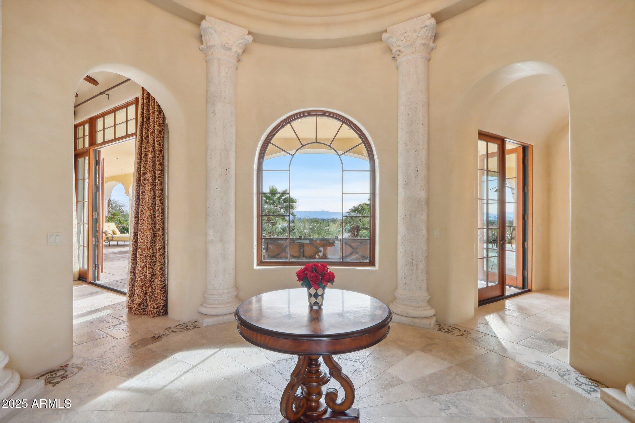 RED ROCK • ARCADIA - Residential