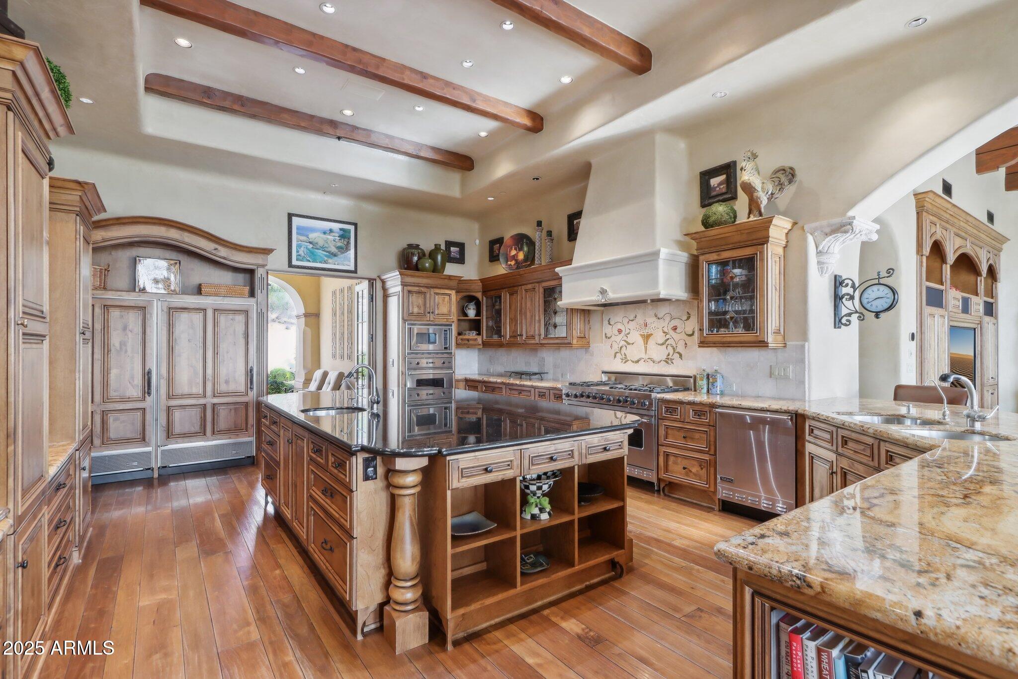 RED ROCK • ARCADIA - Residential