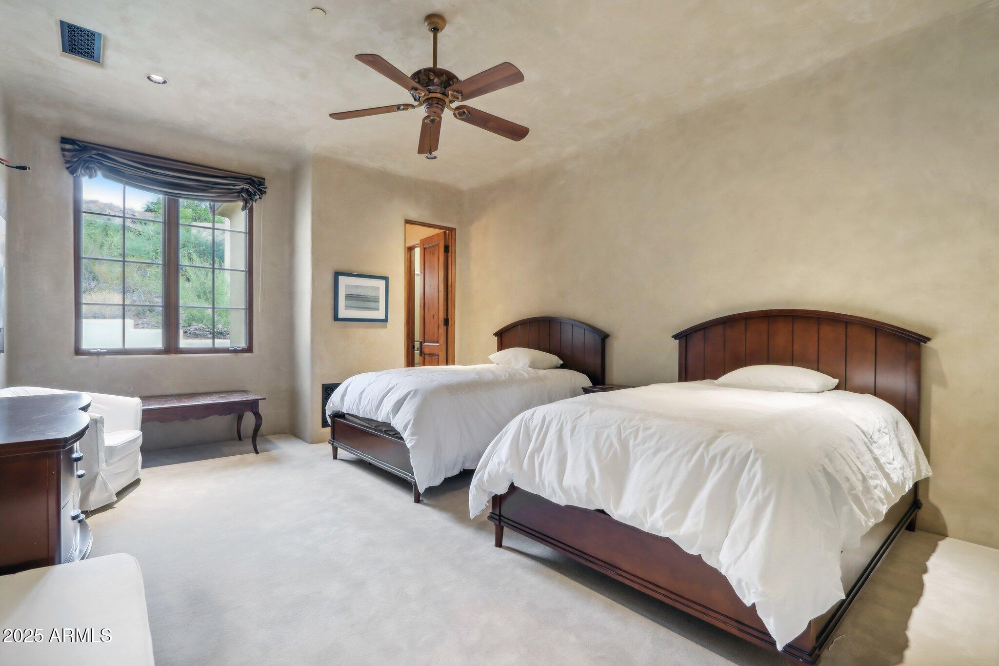 RED ROCK • ARCADIA - Residential