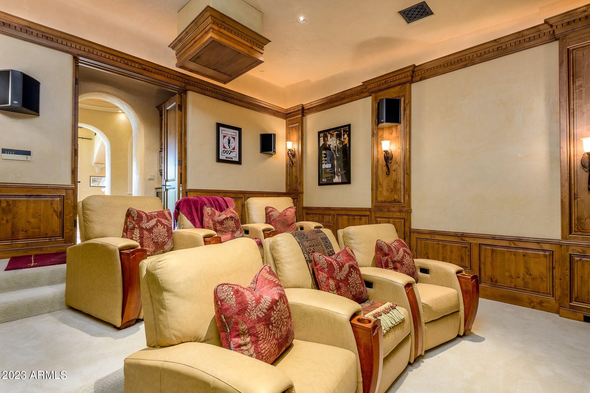 RED ROCK • ARCADIA - Residential