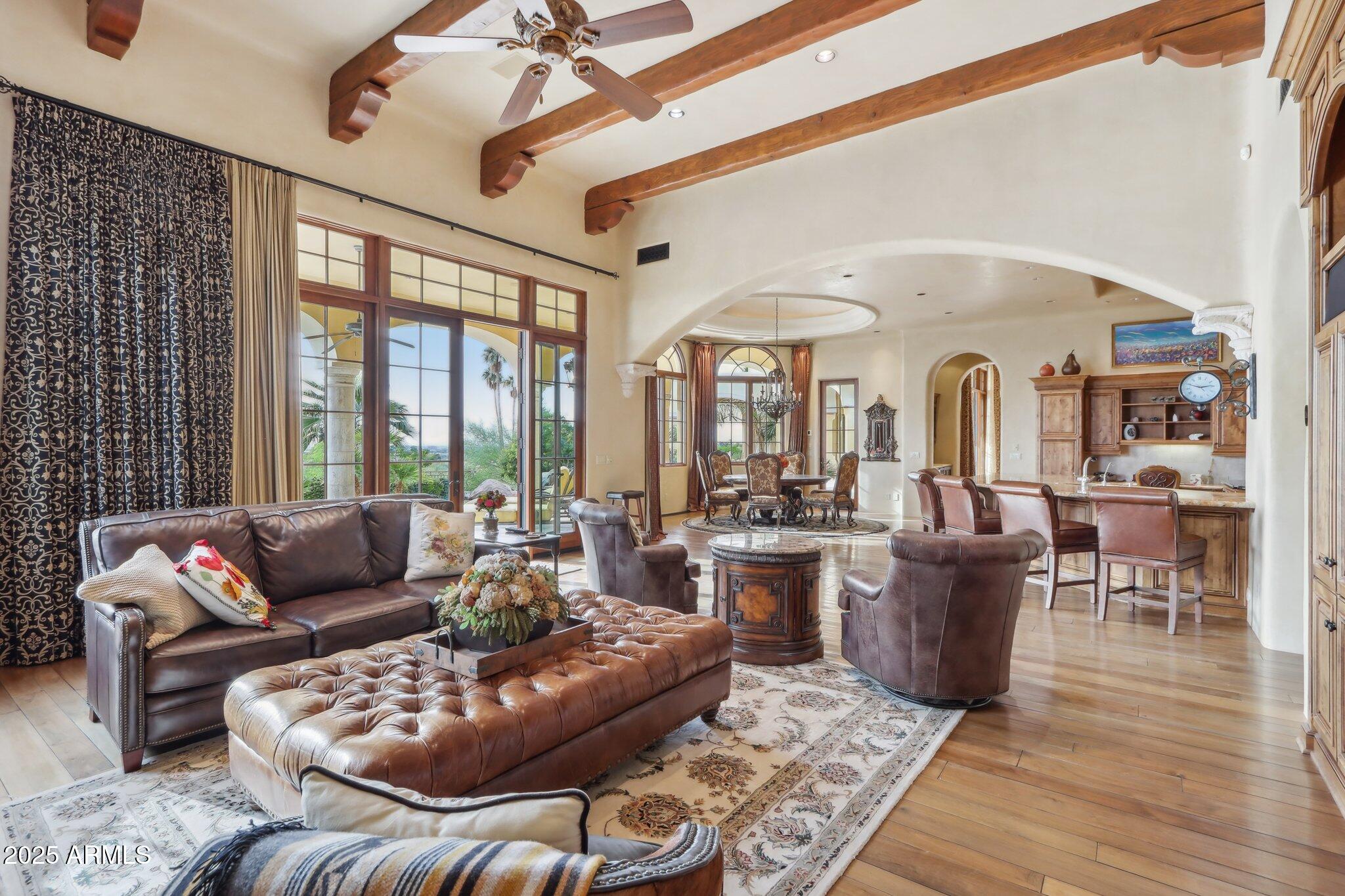 RED ROCK • ARCADIA - Residential