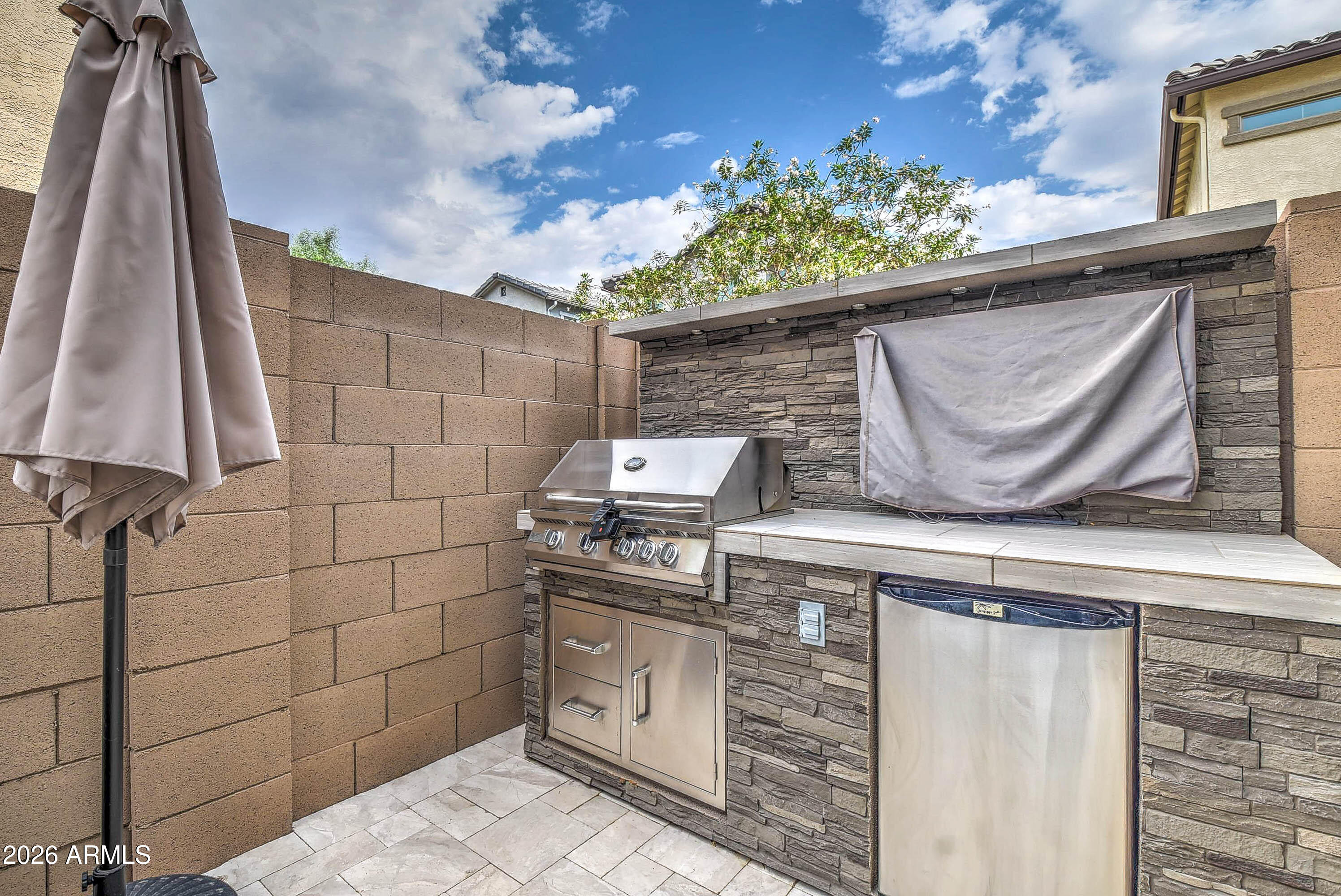HERITAGE CROSSING - Residential
