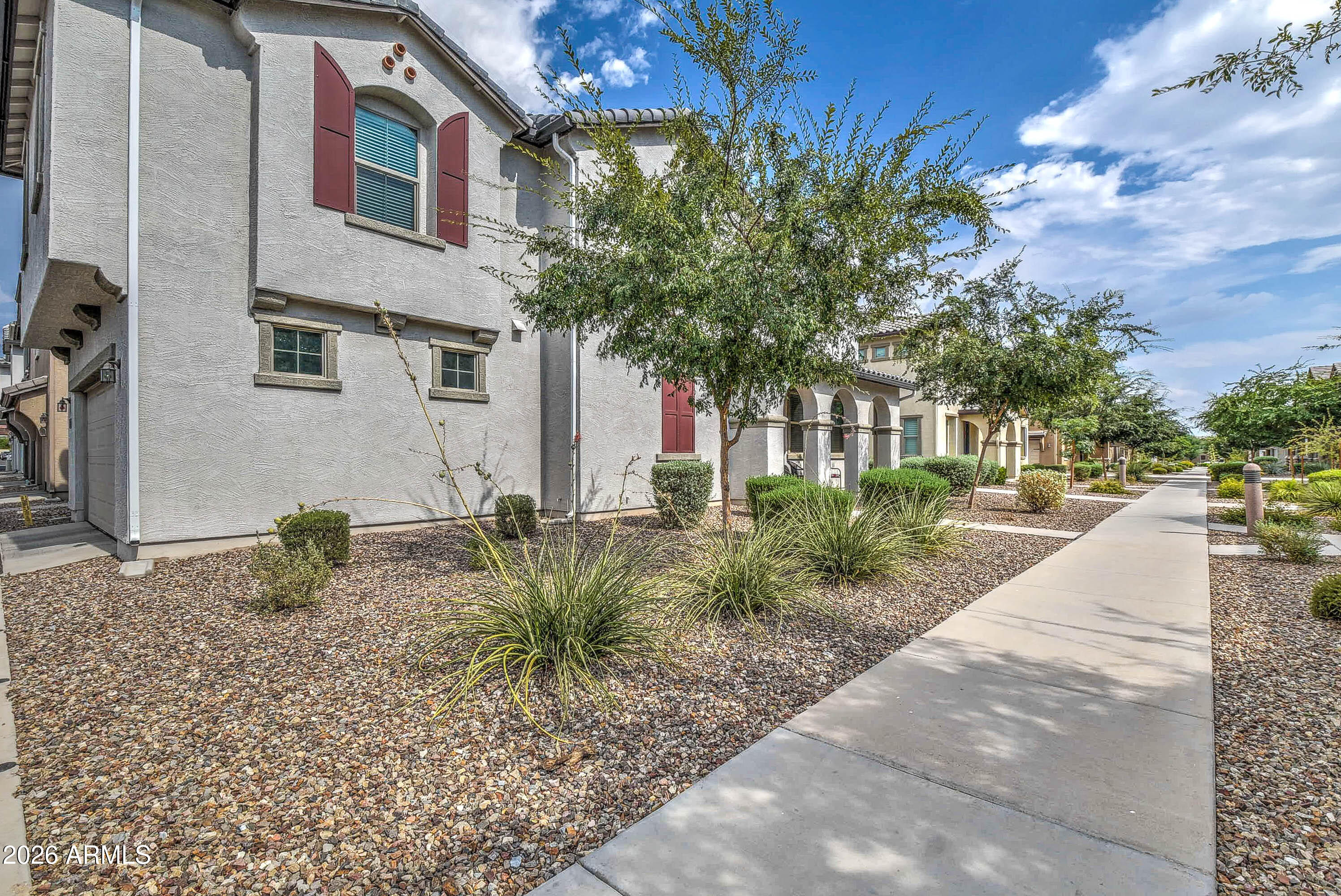 HERITAGE CROSSING - Residential