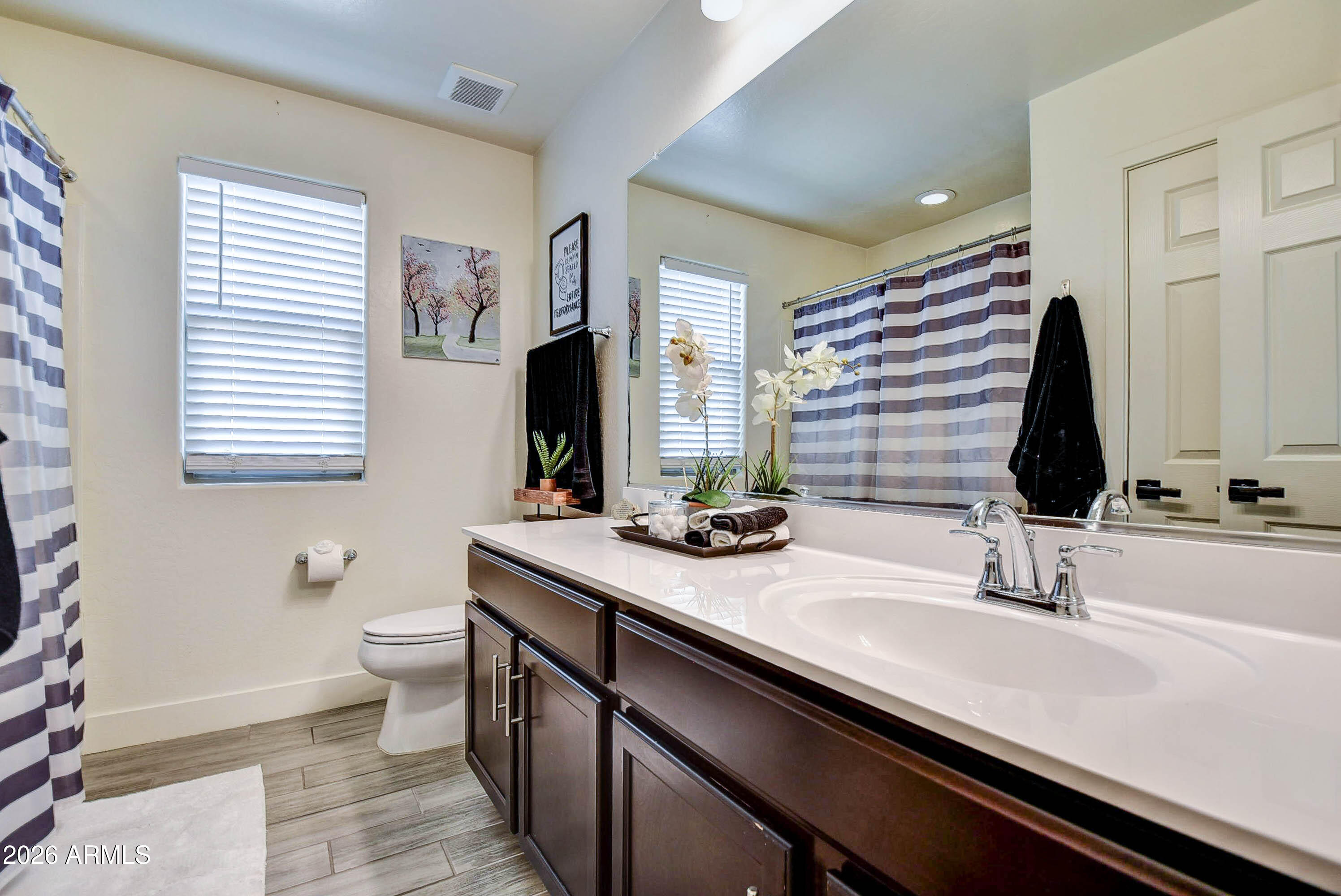 HERITAGE CROSSING - Residential