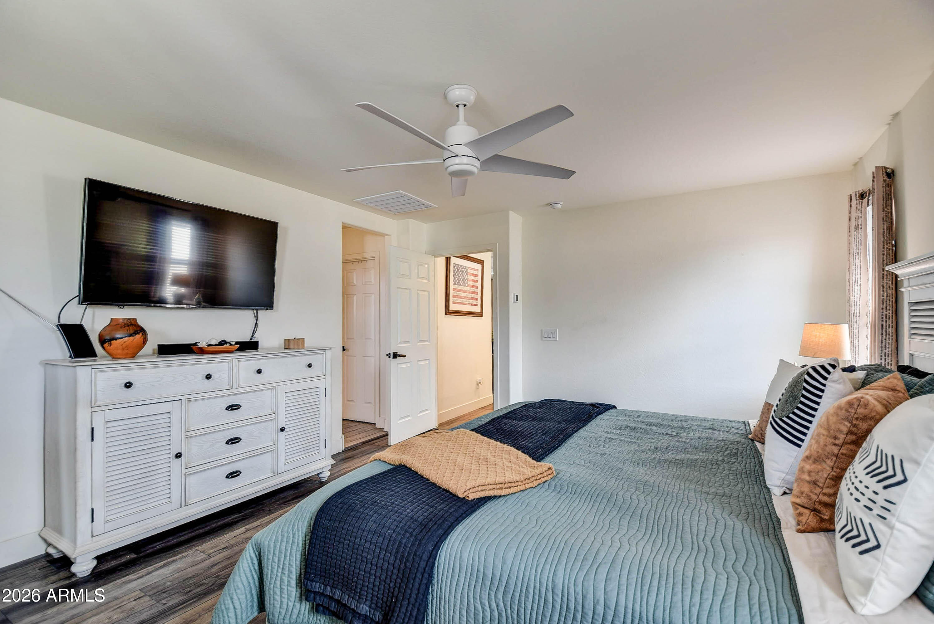 HERITAGE CROSSING - Residential