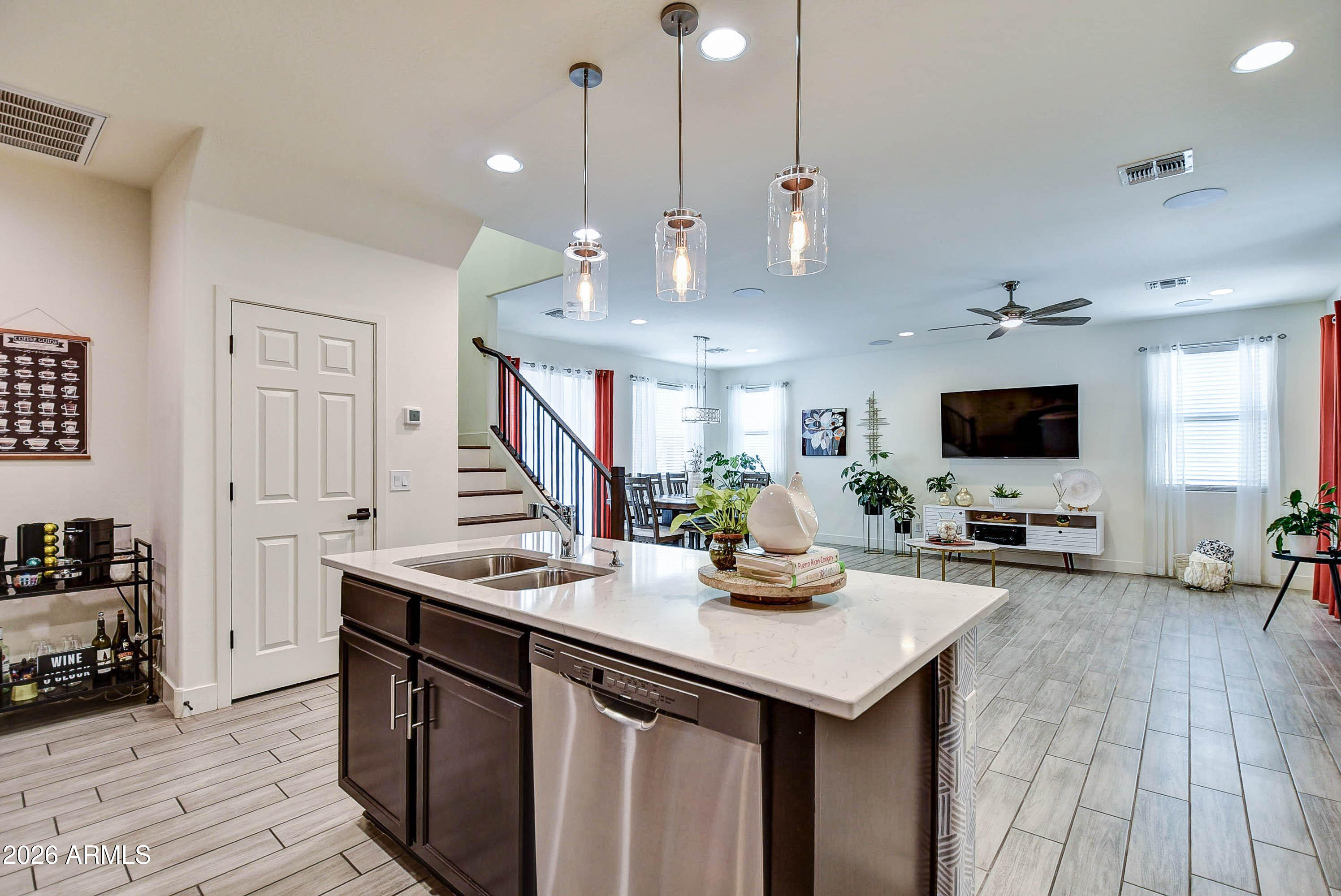 HERITAGE CROSSING - Residential