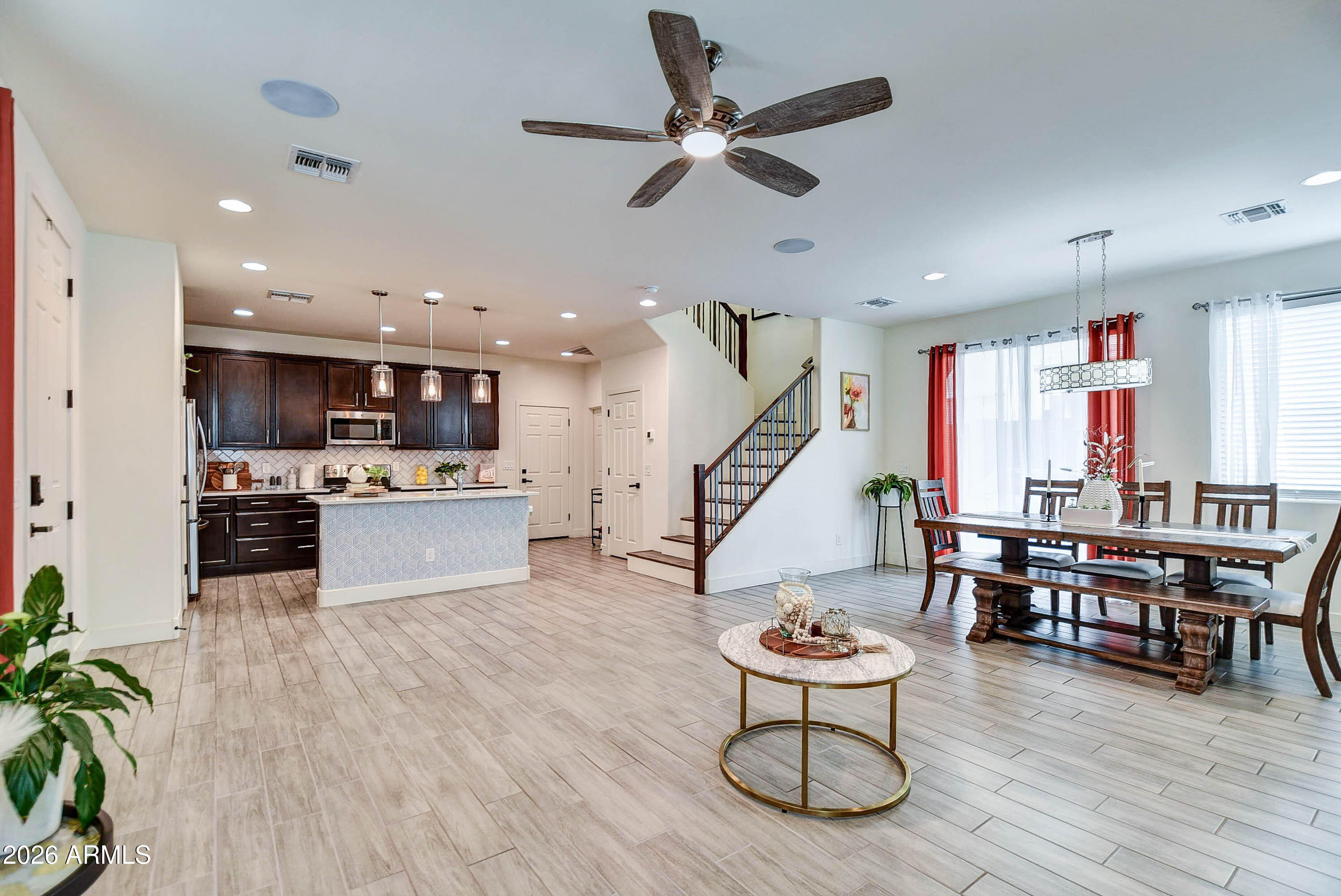 HERITAGE CROSSING - Residential