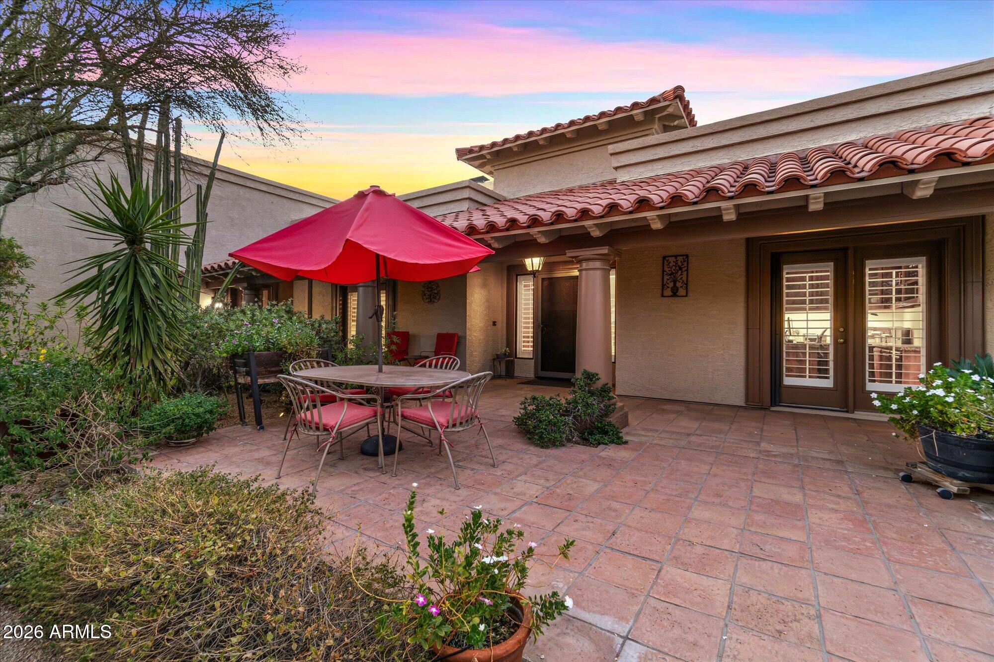 Carefree Velvet Shadows - Residential