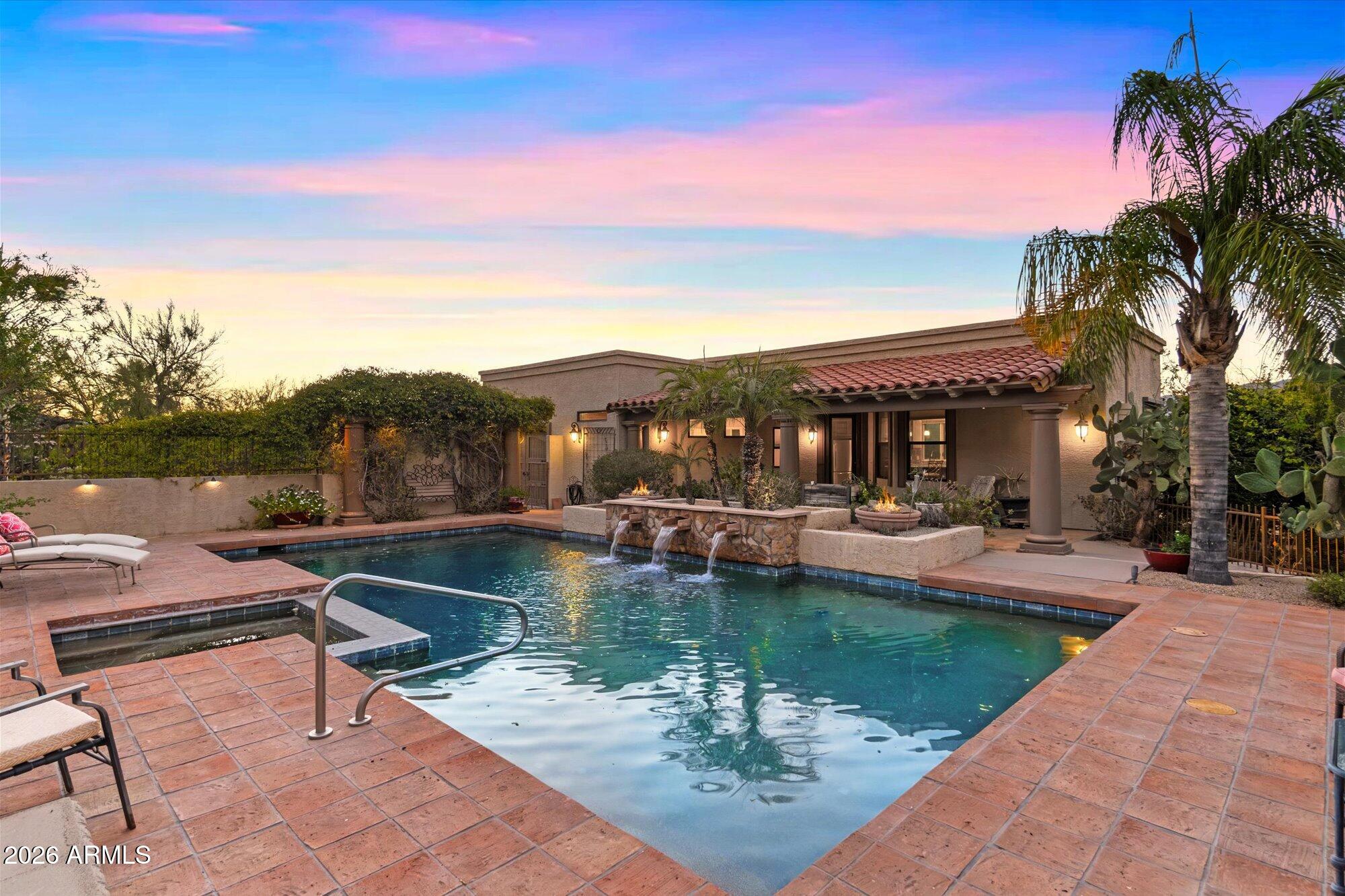 Carefree Velvet Shadows - Residential