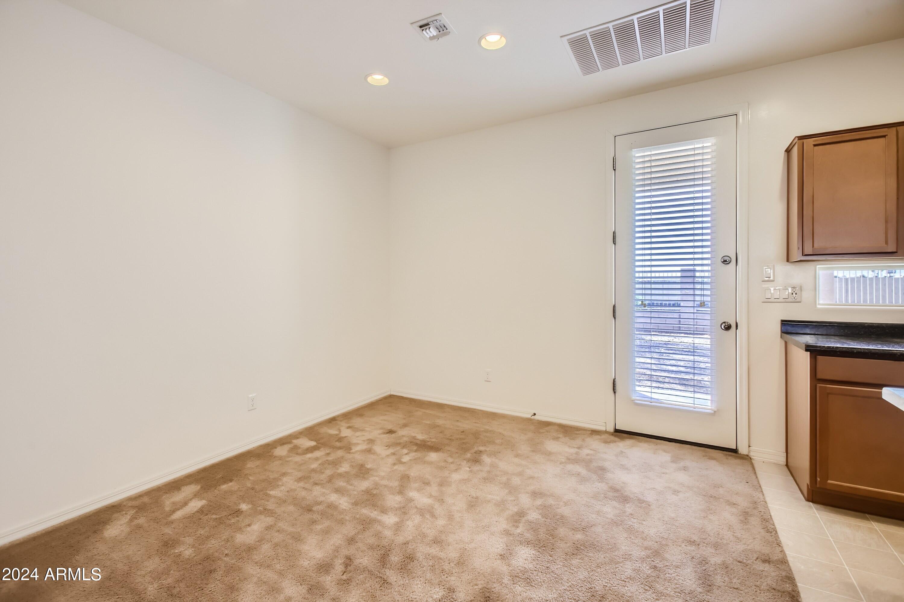 3 J'S COUNTRY ESTATES - Residential