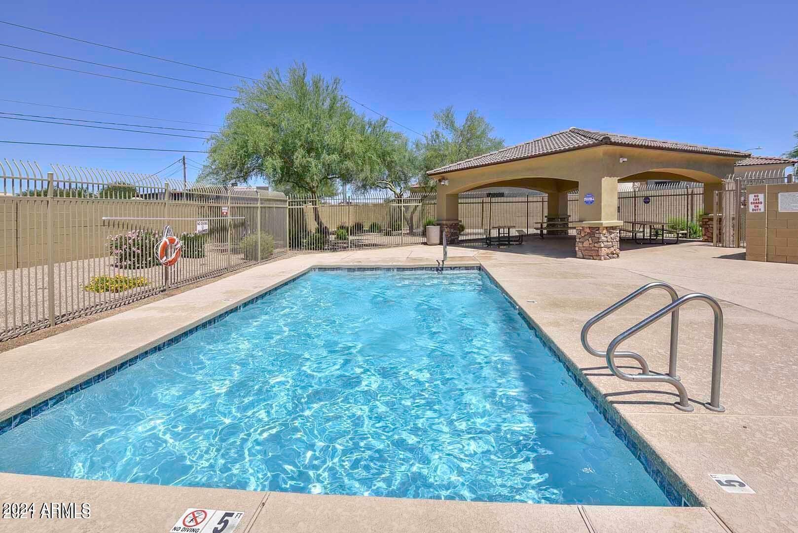 3 J'S COUNTRY ESTATES - Residential