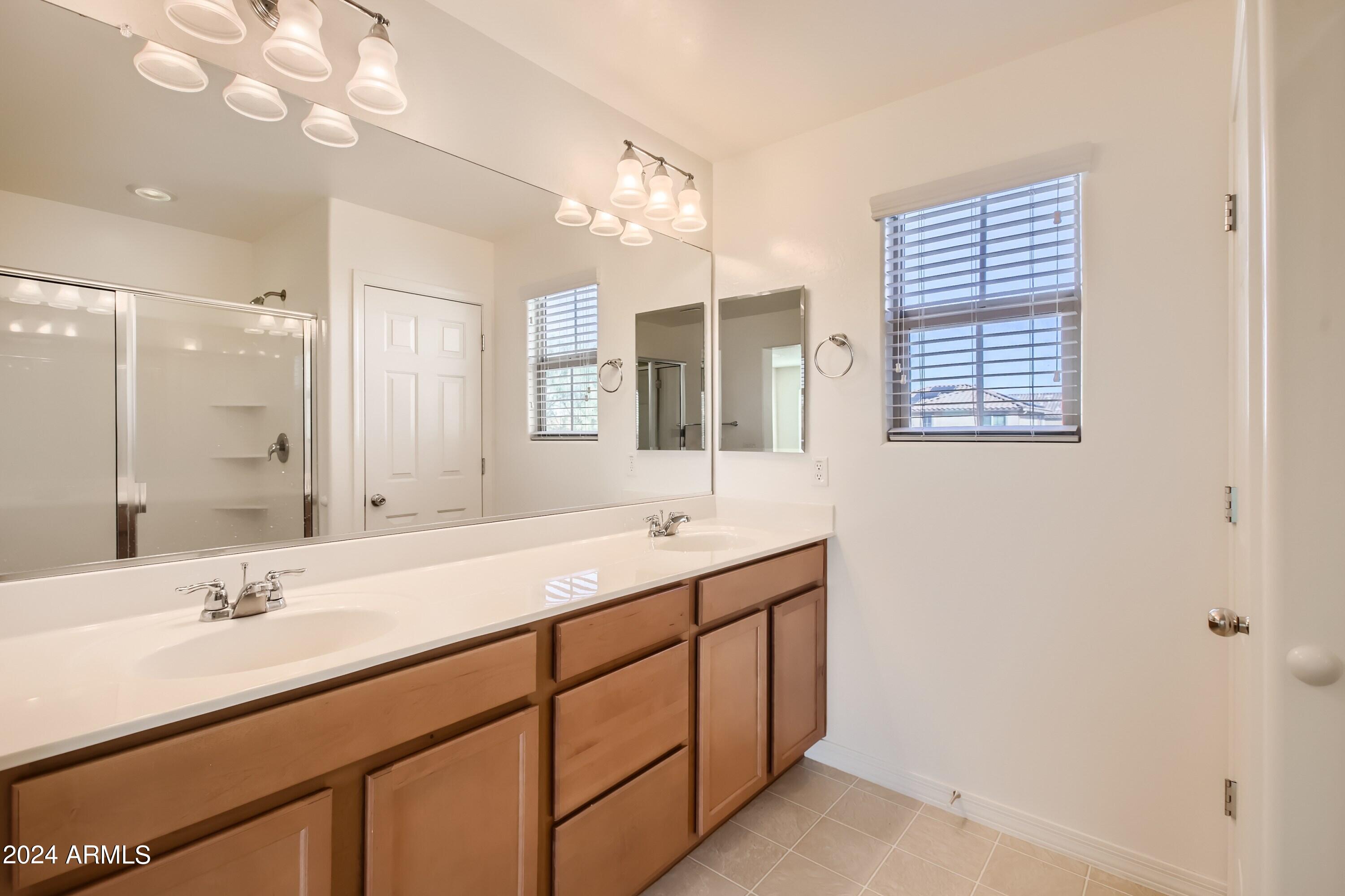 3 J'S COUNTRY ESTATES - Residential