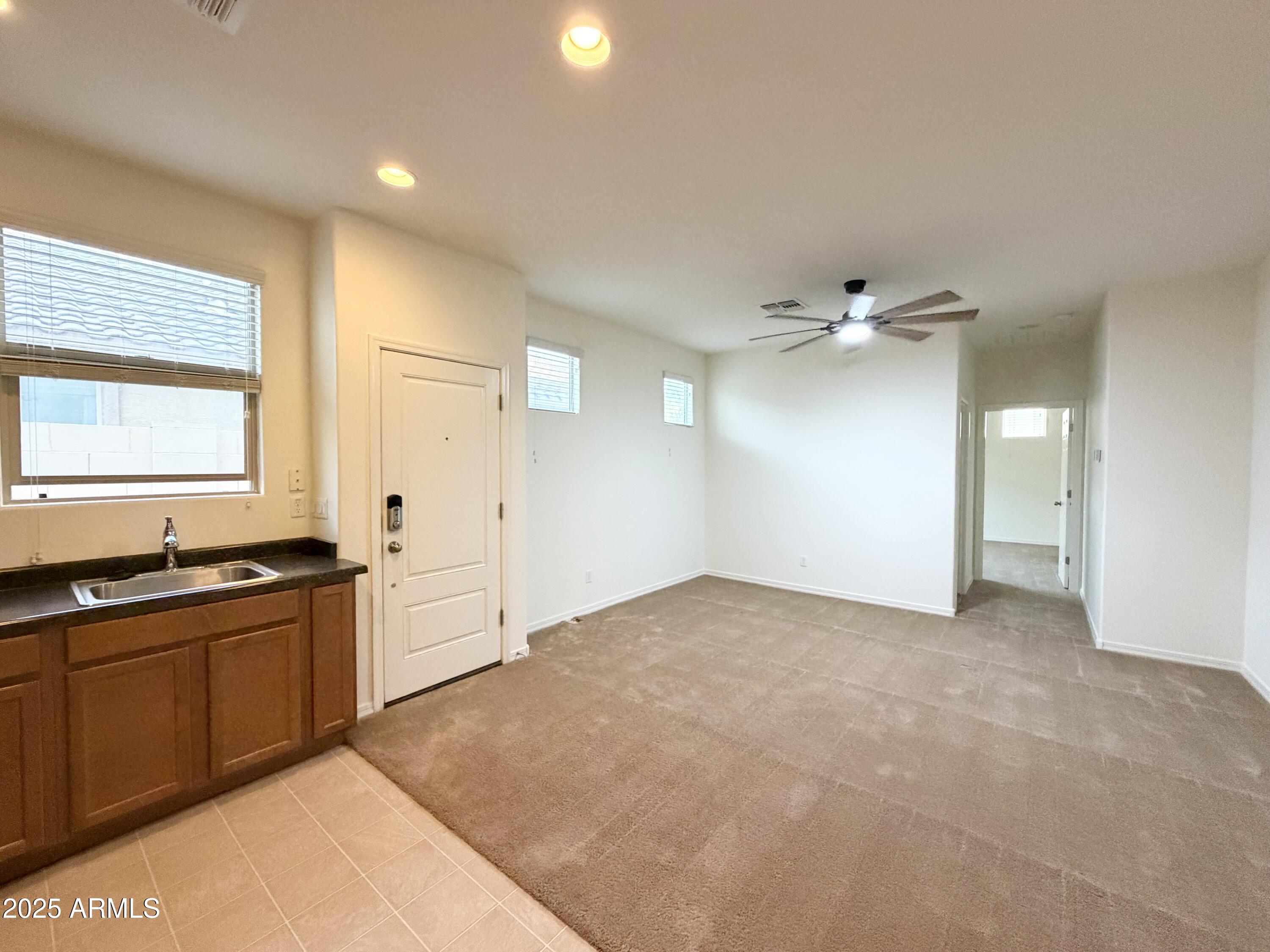 3 J'S COUNTRY ESTATES - Residential
