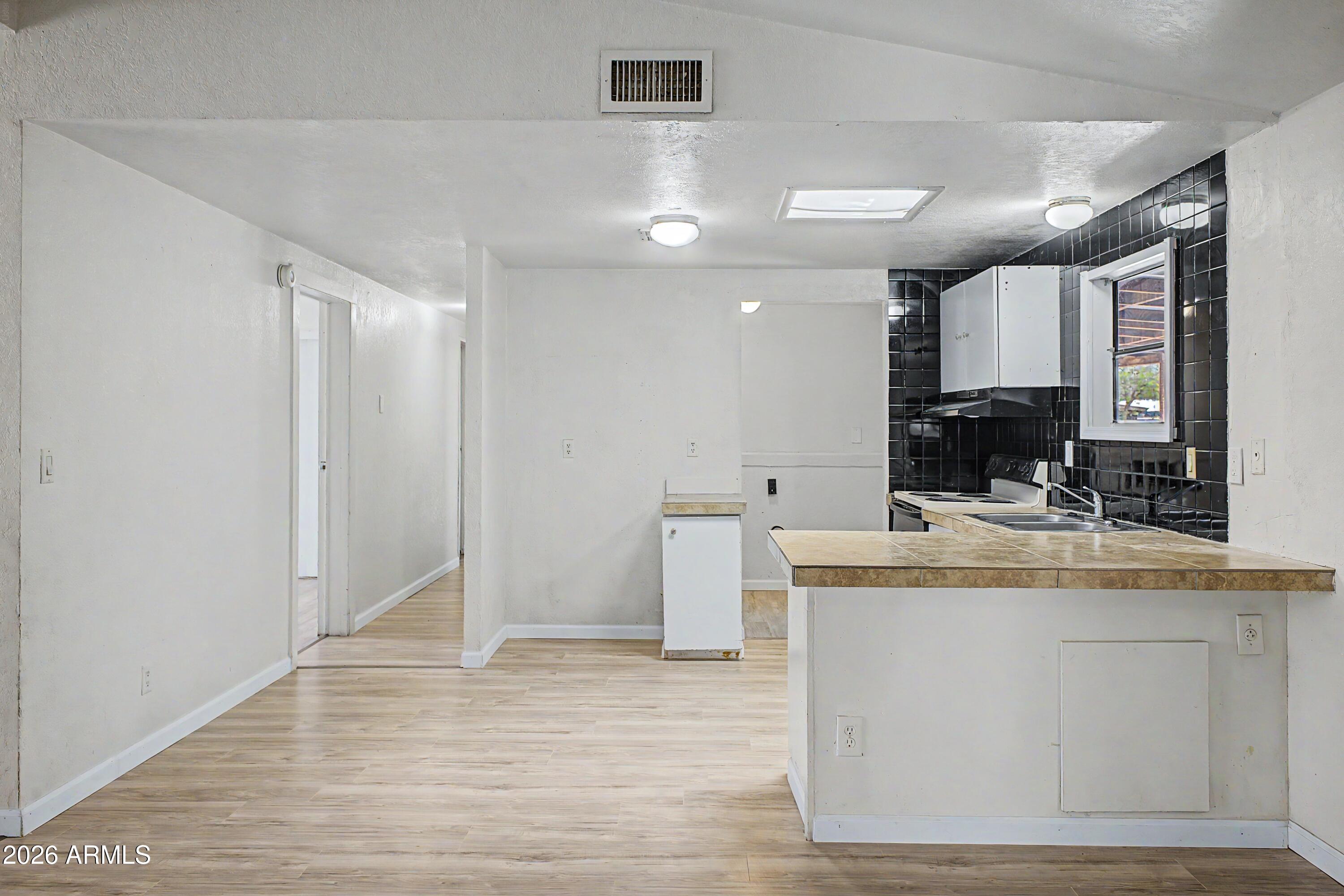 Canada Village AMD MCR 22 - Residential