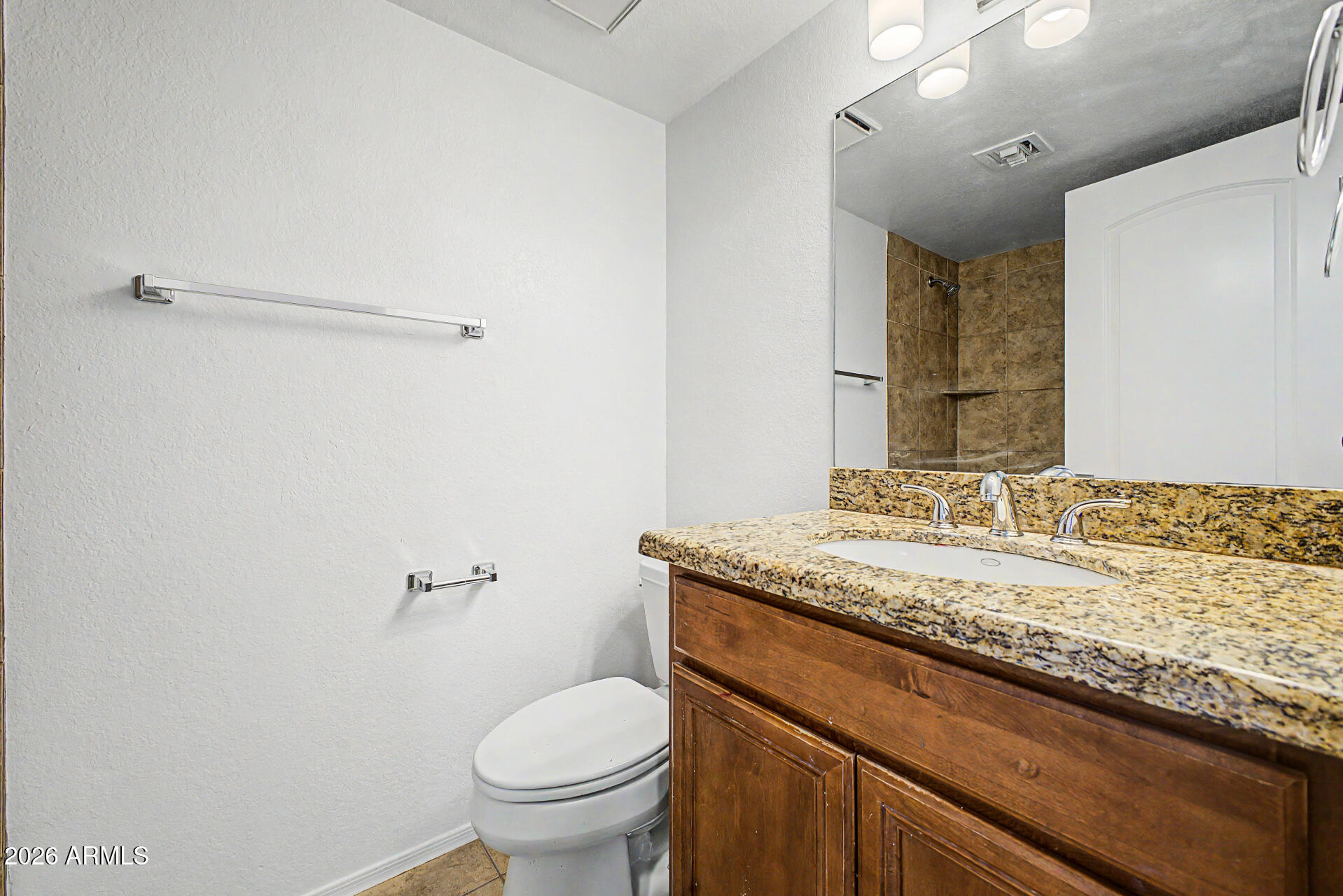 KINGSDALE CONDOMINIUMS UNIT 12 - Residential