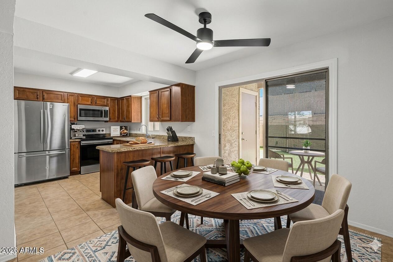 KINGSDALE CONDOMINIUMS UNIT 12 - Residential