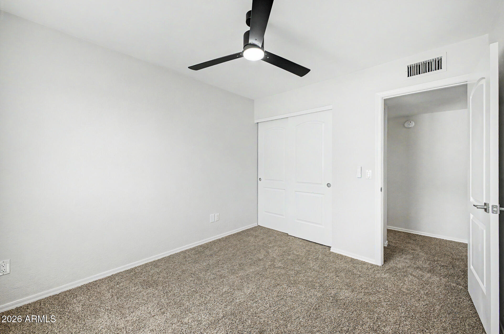 KINGSDALE CONDOMINIUMS UNIT 12 - Residential