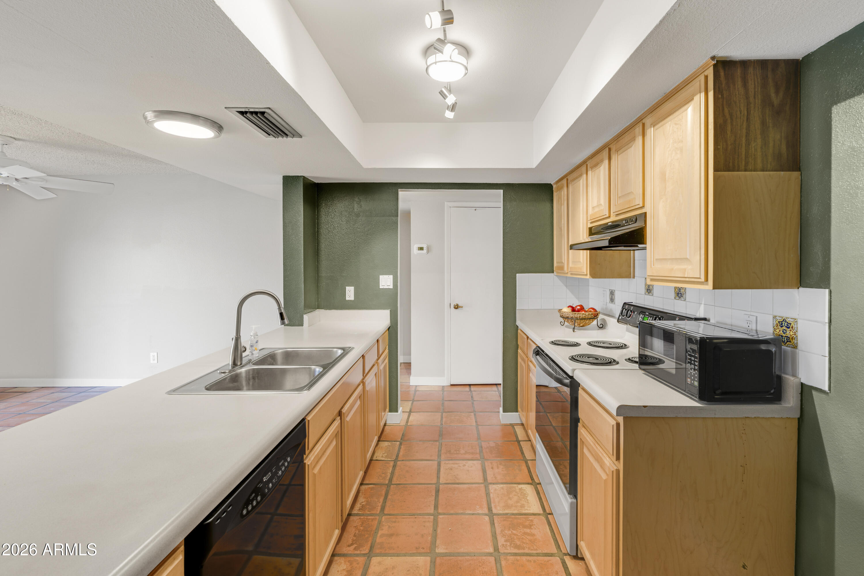 ROYAL ESTATES WEST UNIT 1 - Residential