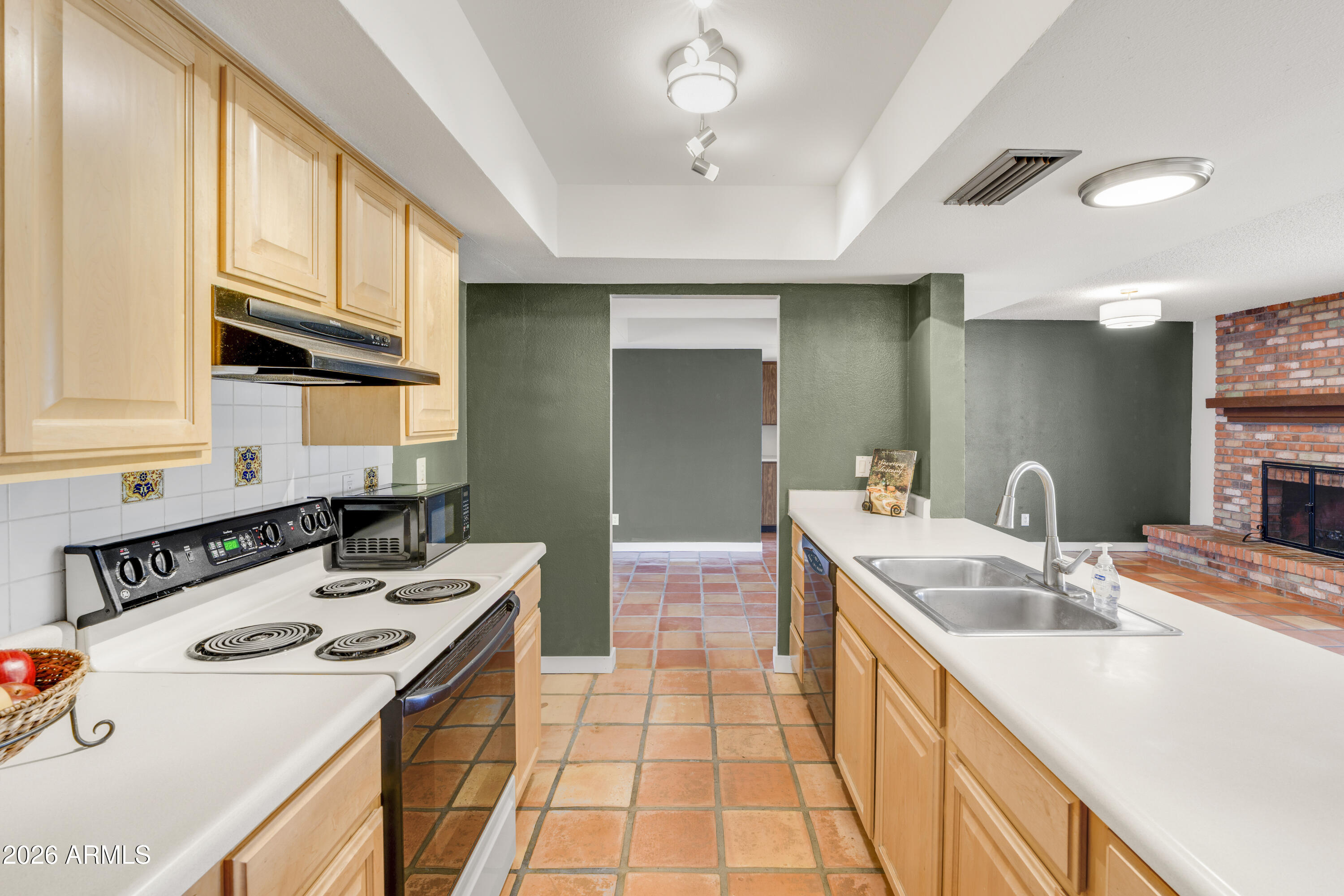 ROYAL ESTATES WEST UNIT 1 - Residential