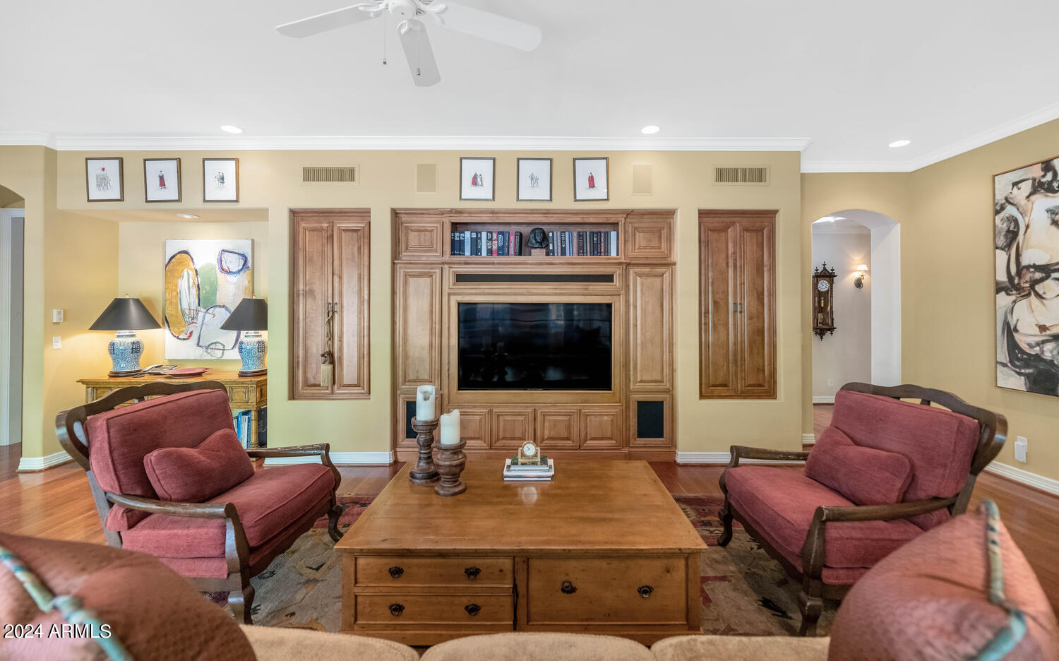 WOODSHIRE - Residential
