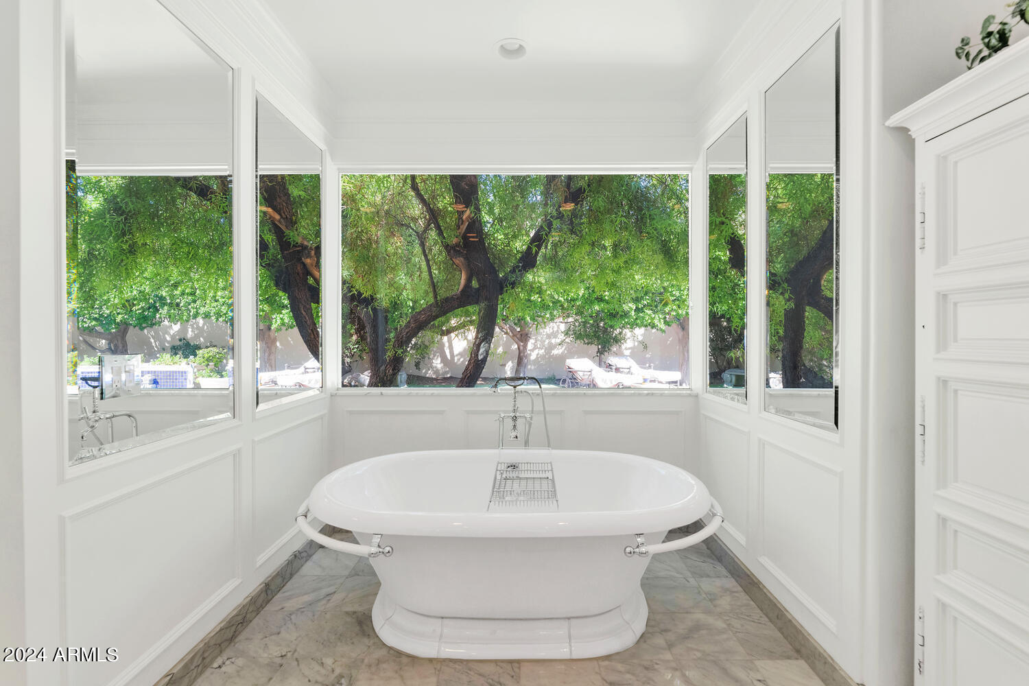 WOODSHIRE - Residential