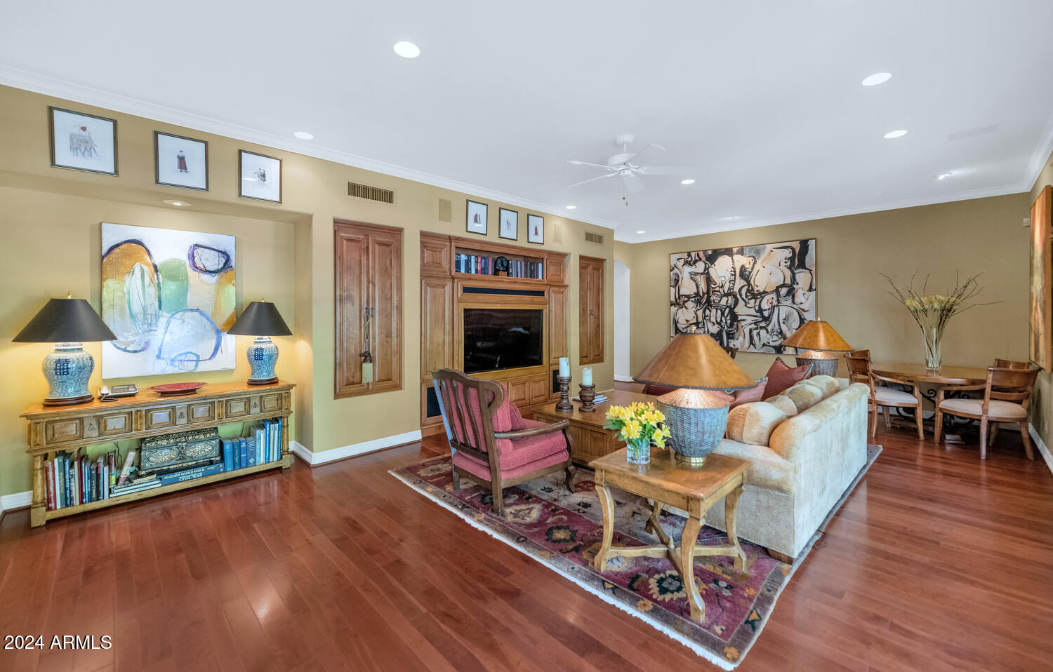WOODSHIRE - Residential