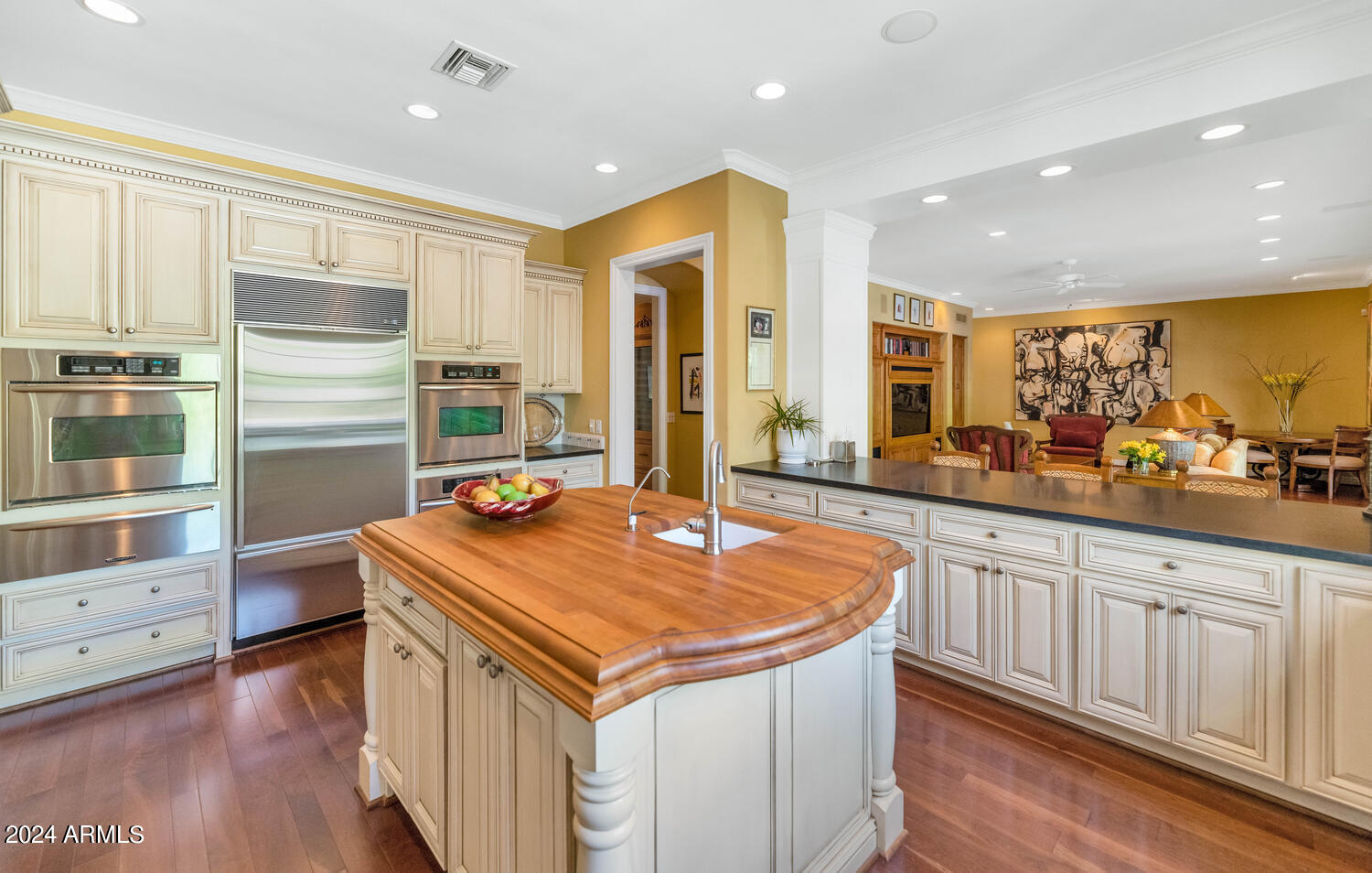 WOODSHIRE - Residential
