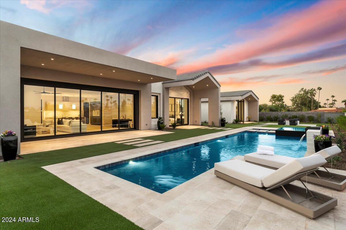 Ritz-Carlton Parcel B - Residential