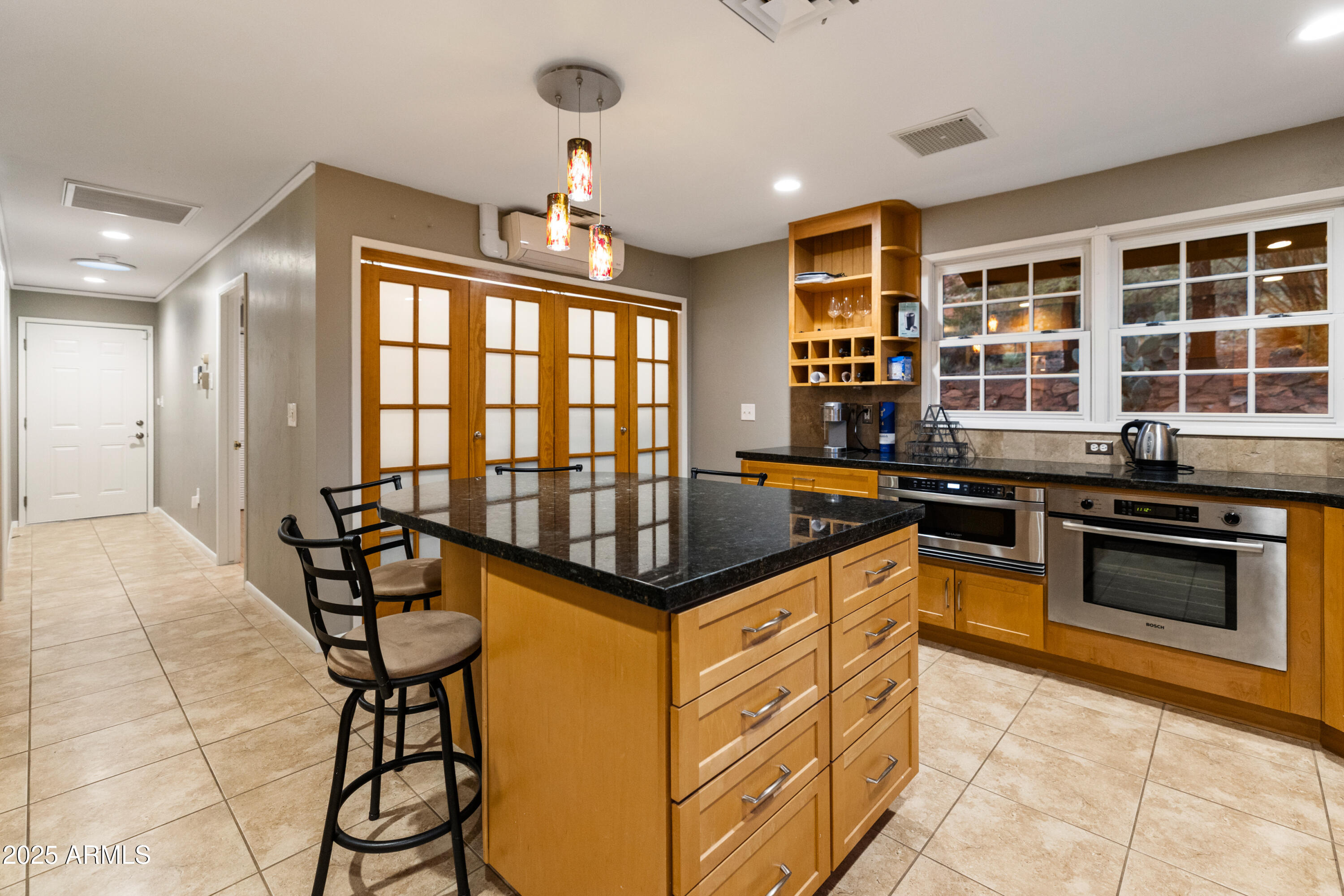 OAK CREEK - Residential