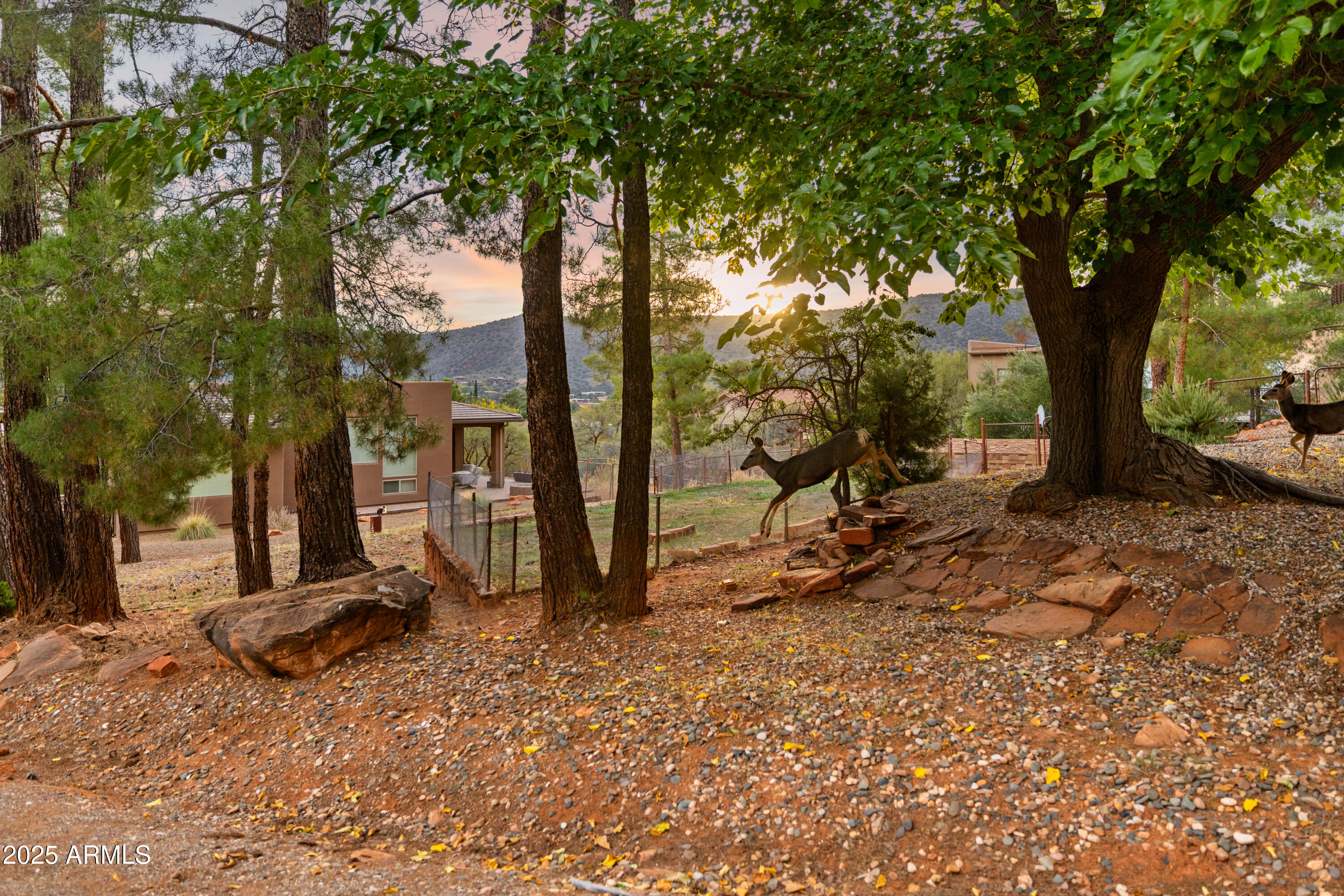 OAK CREEK - Residential