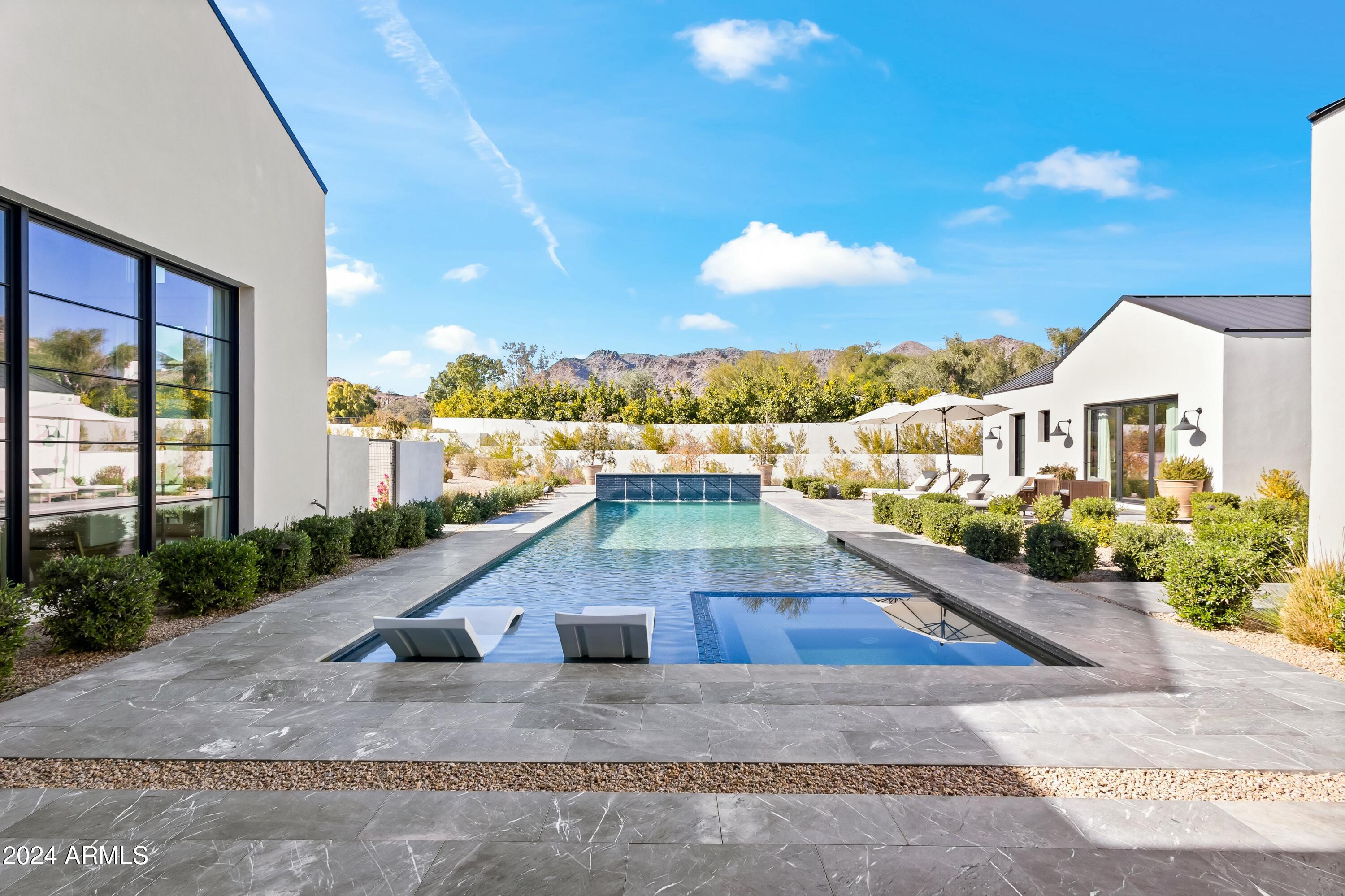 QUARTZ VALLEY - Residential