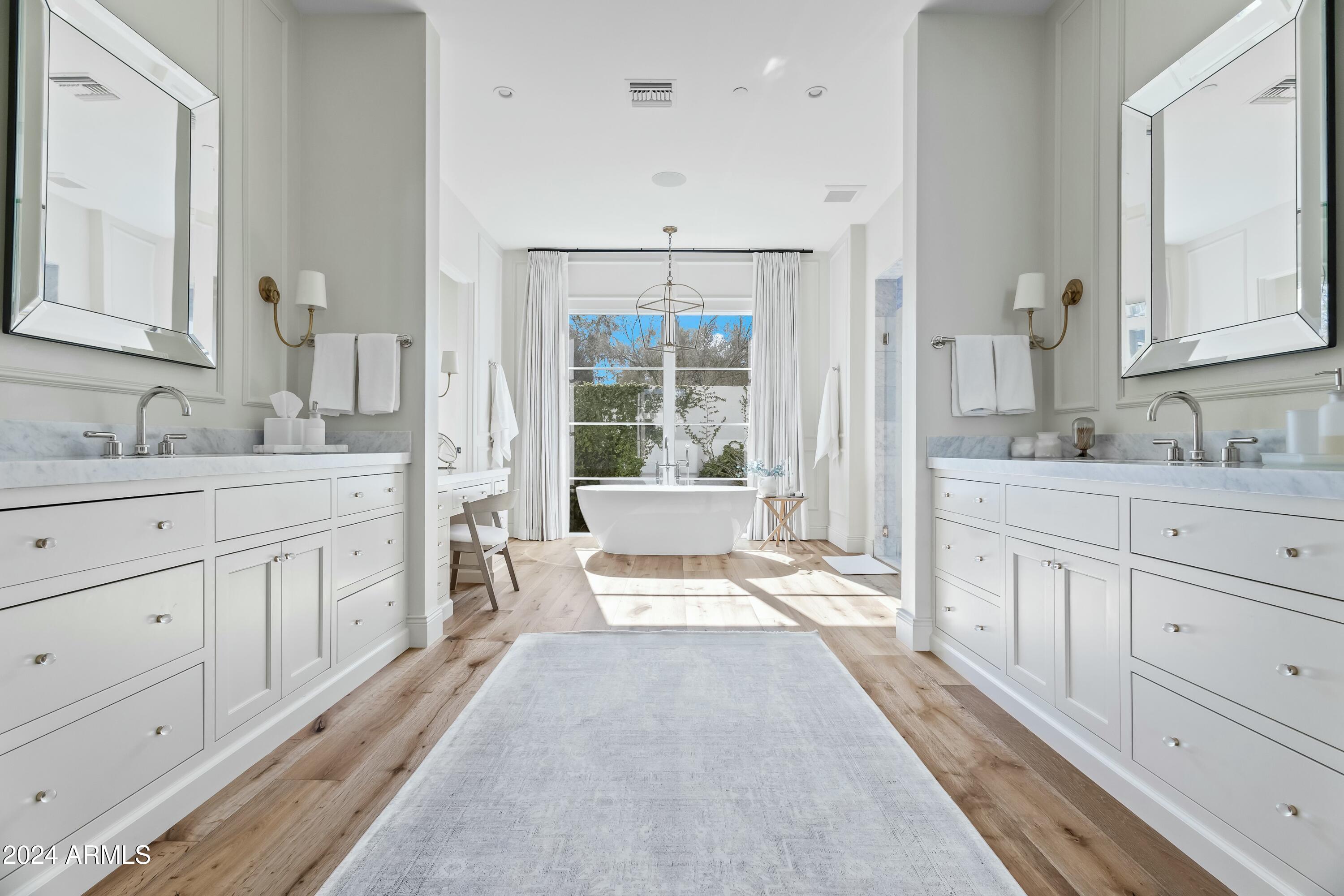 QUARTZ VALLEY - Residential