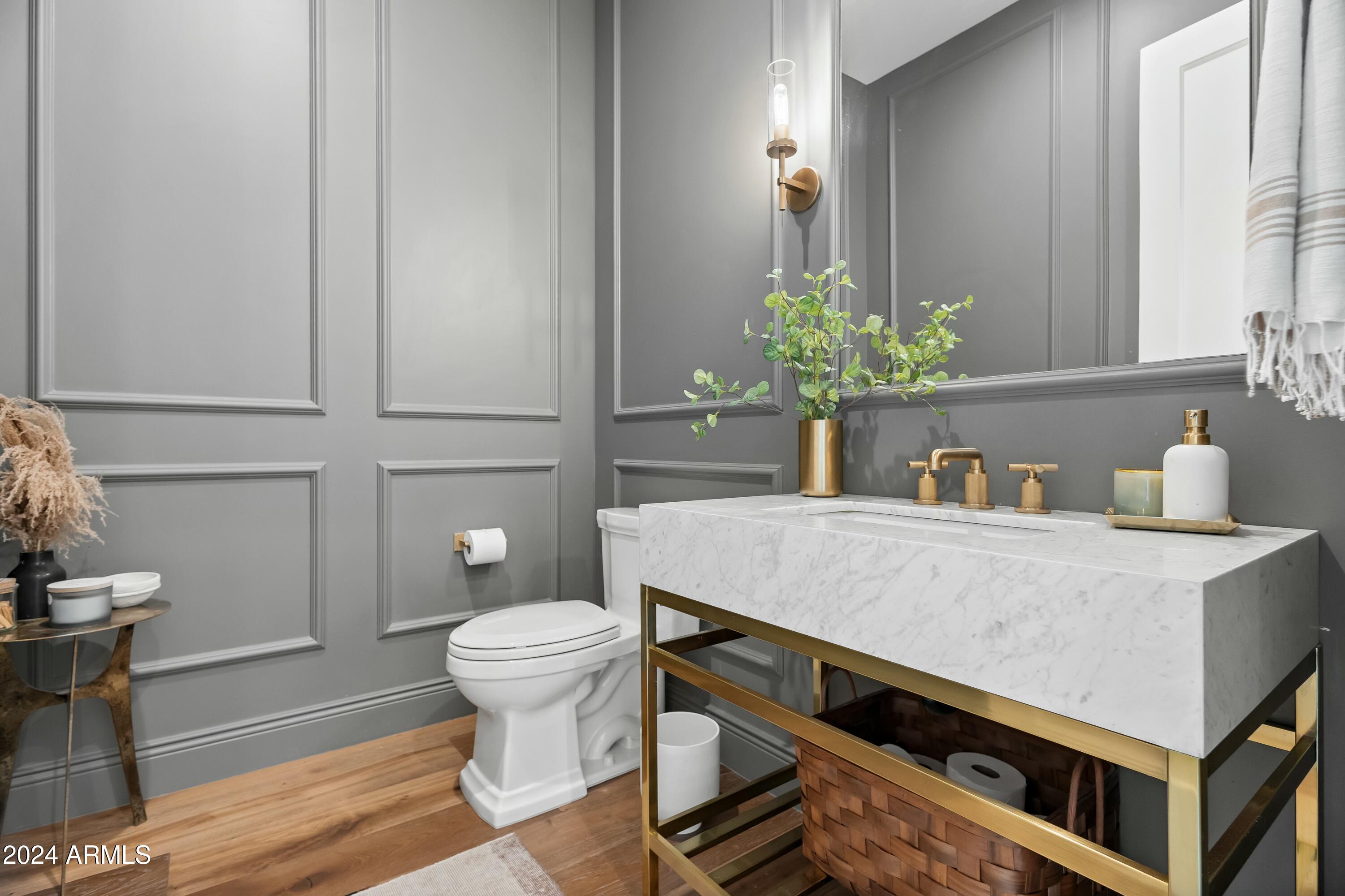 QUARTZ VALLEY - Residential