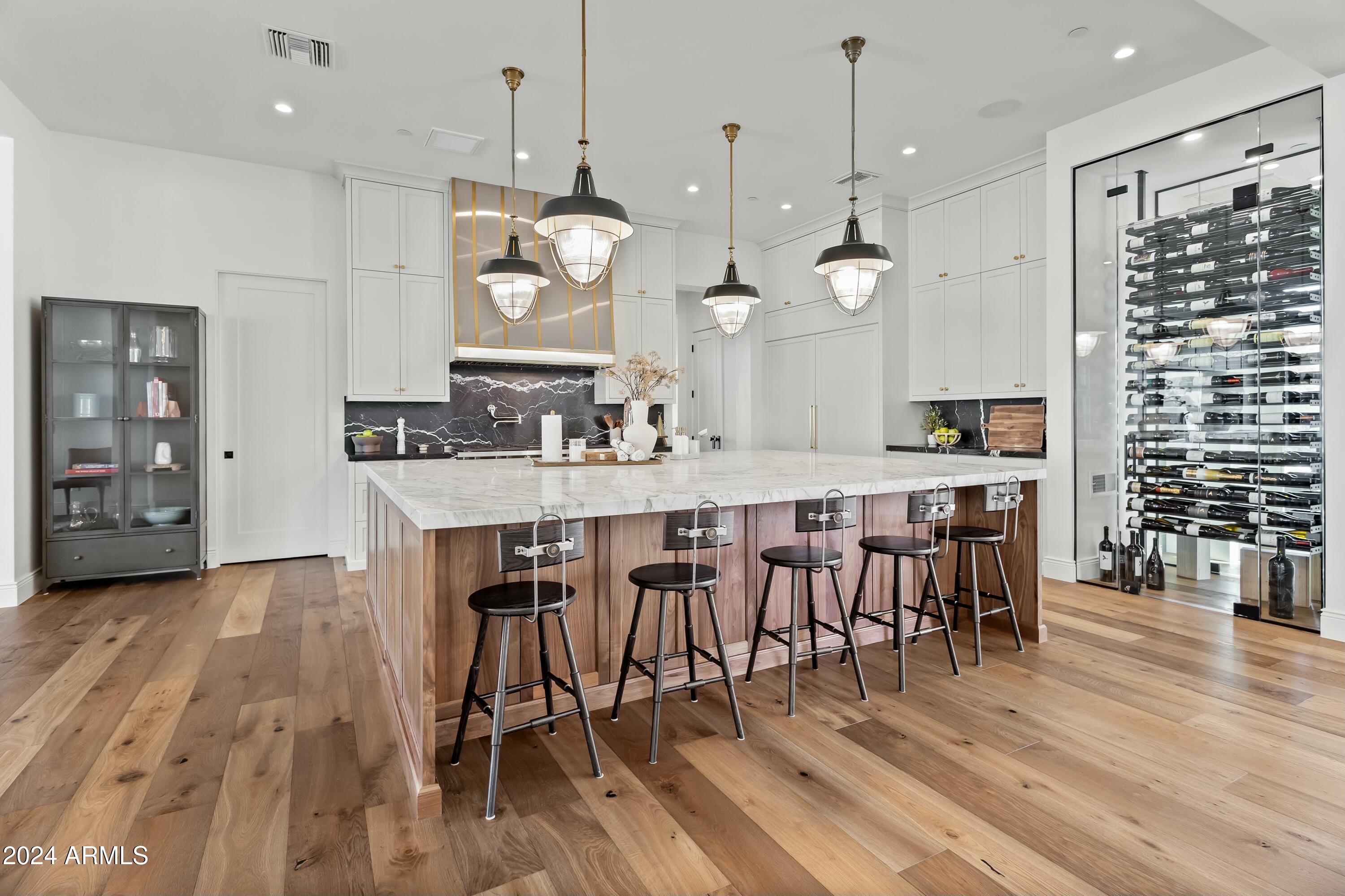 QUARTZ VALLEY - Residential