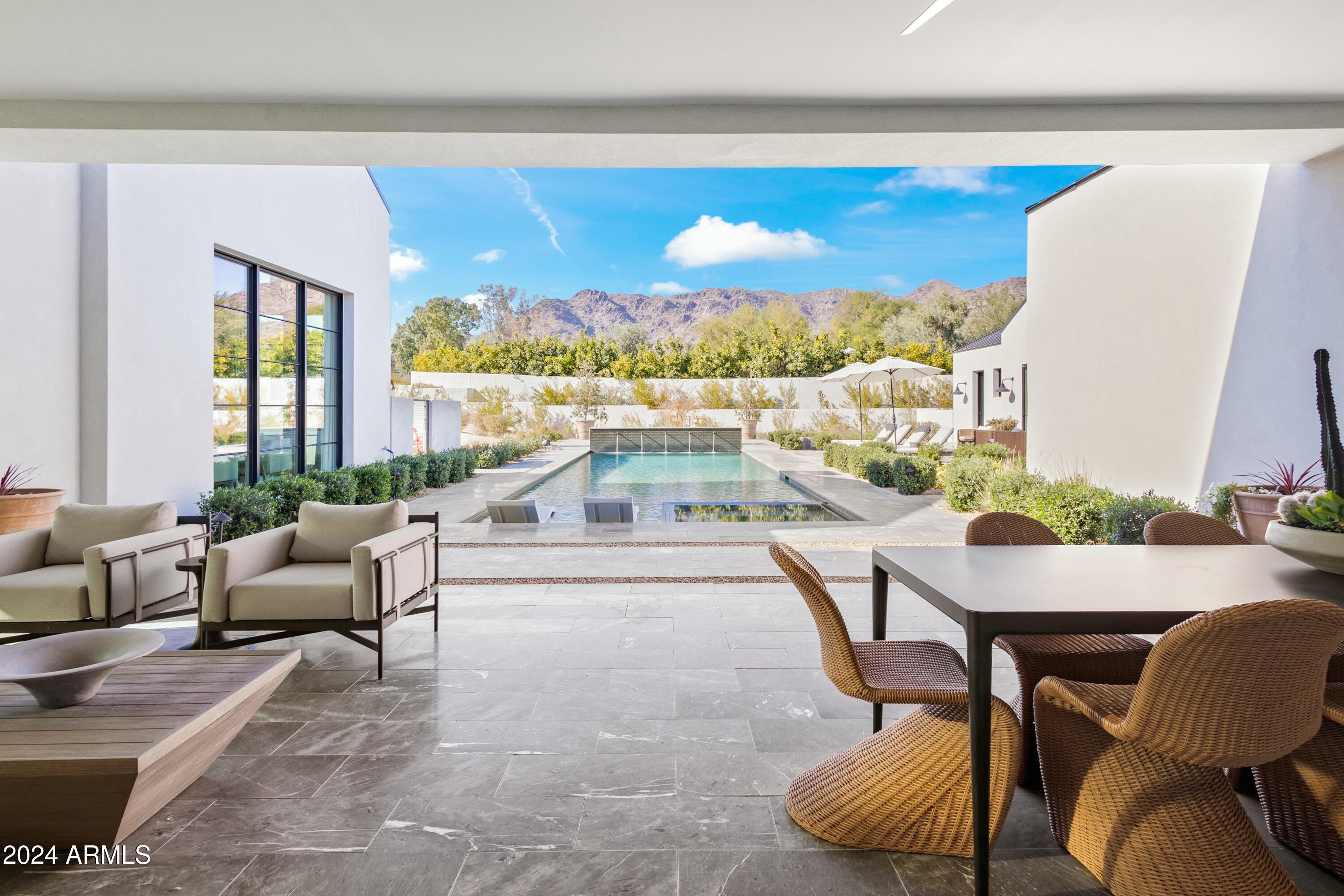 QUARTZ VALLEY - Residential