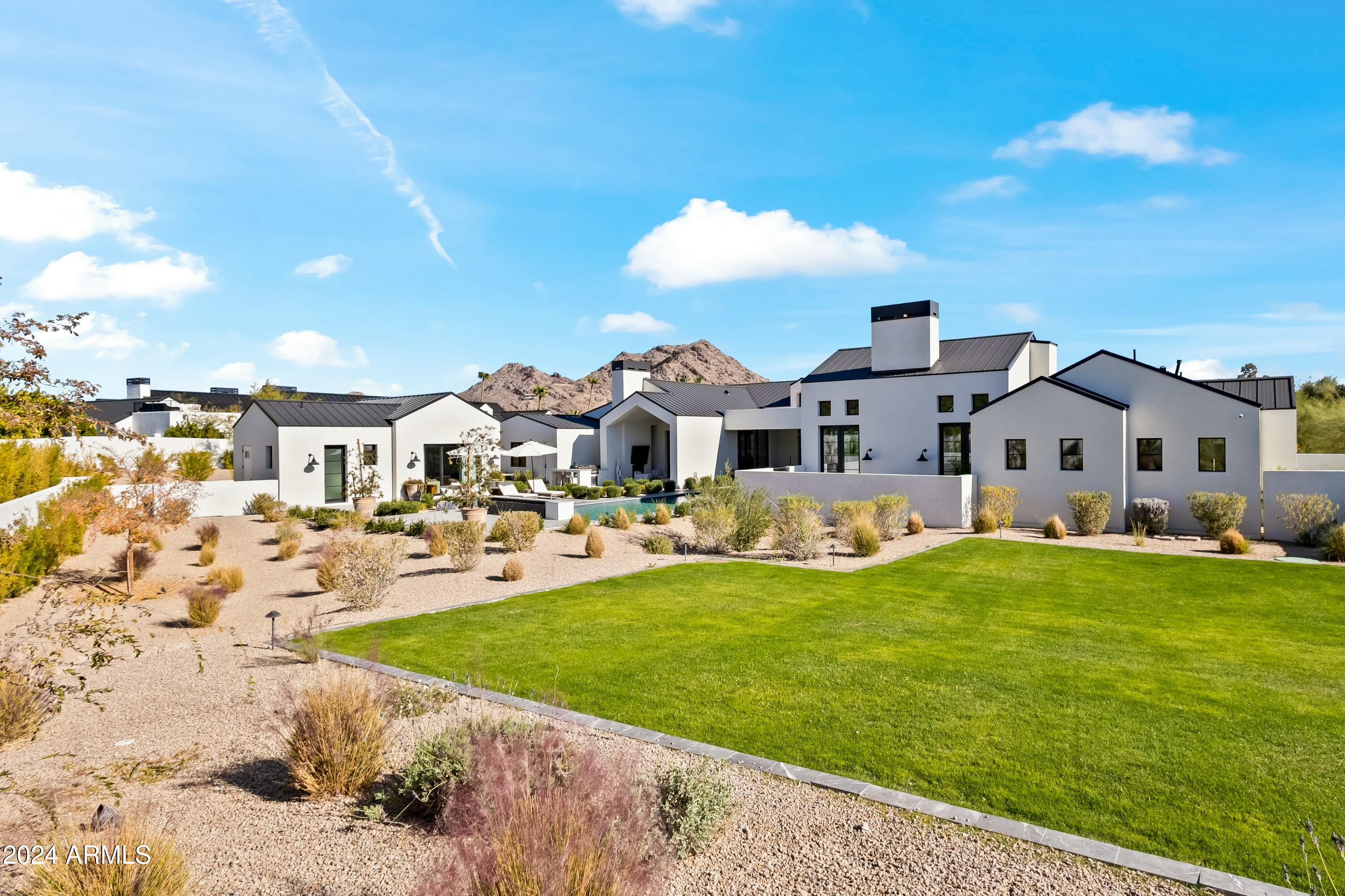 QUARTZ VALLEY - Residential