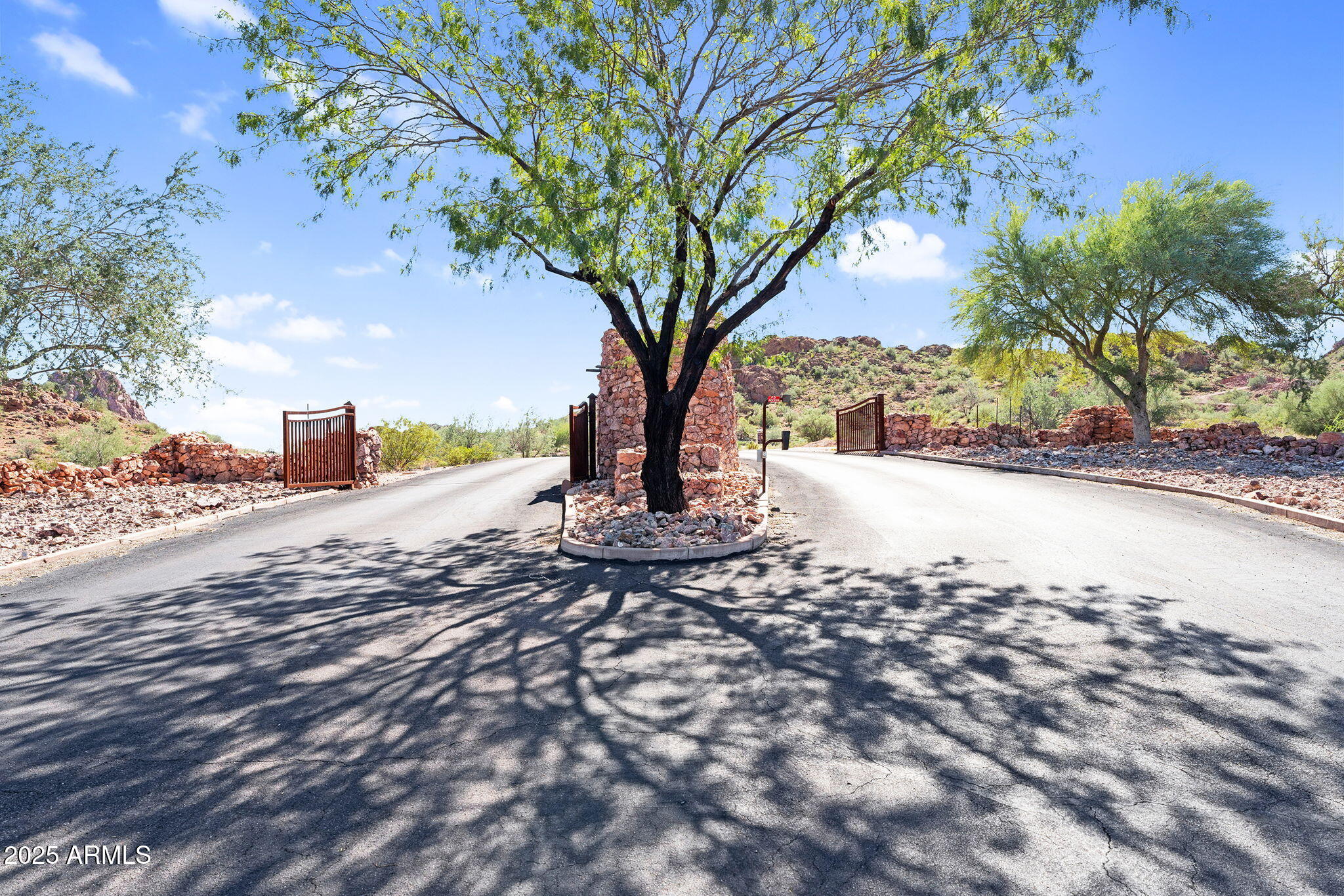 BUTTE CREEK ESTATES-EL PEDREGAL - Land