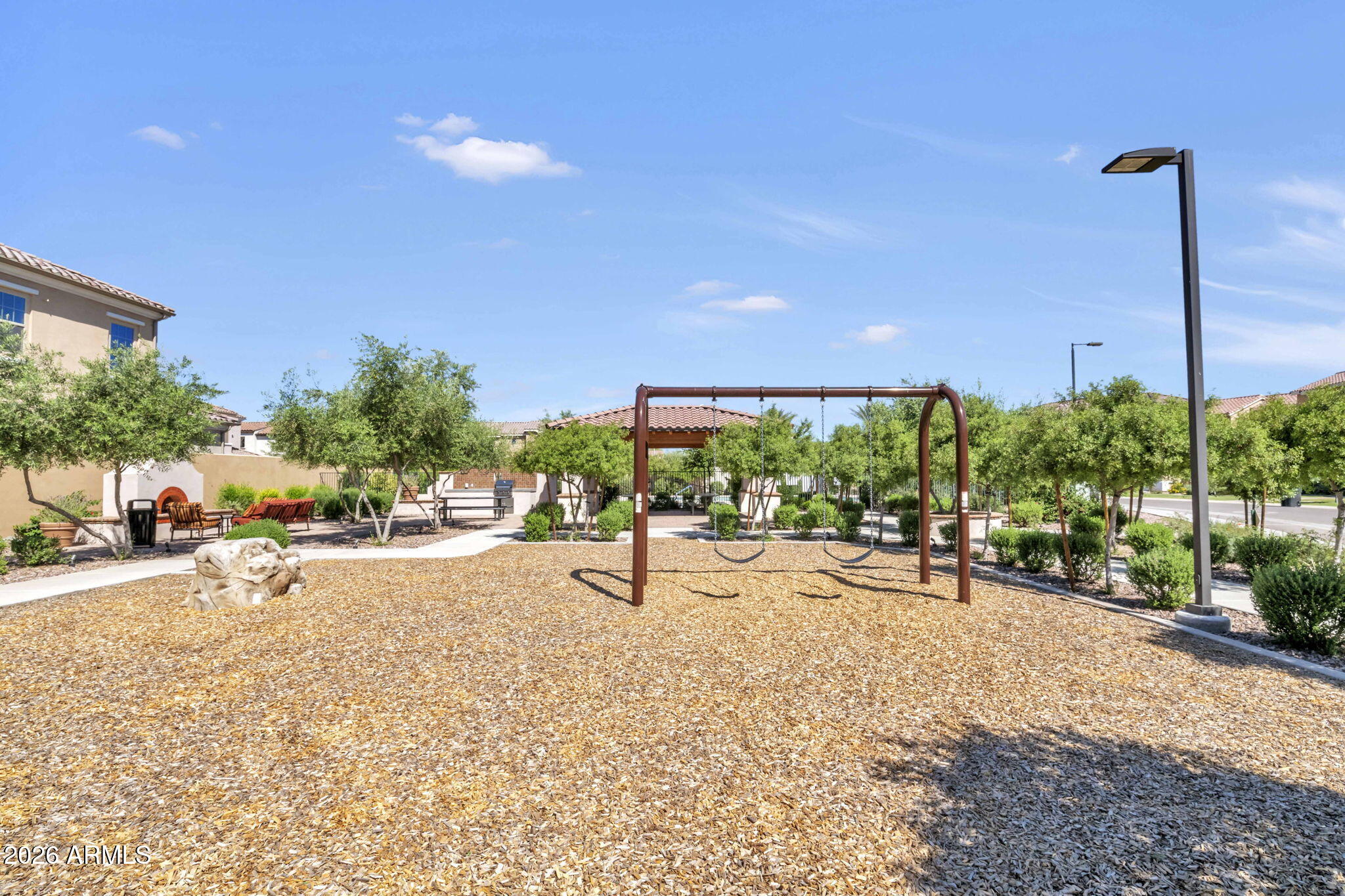VILLA DEL LAGO - Residential