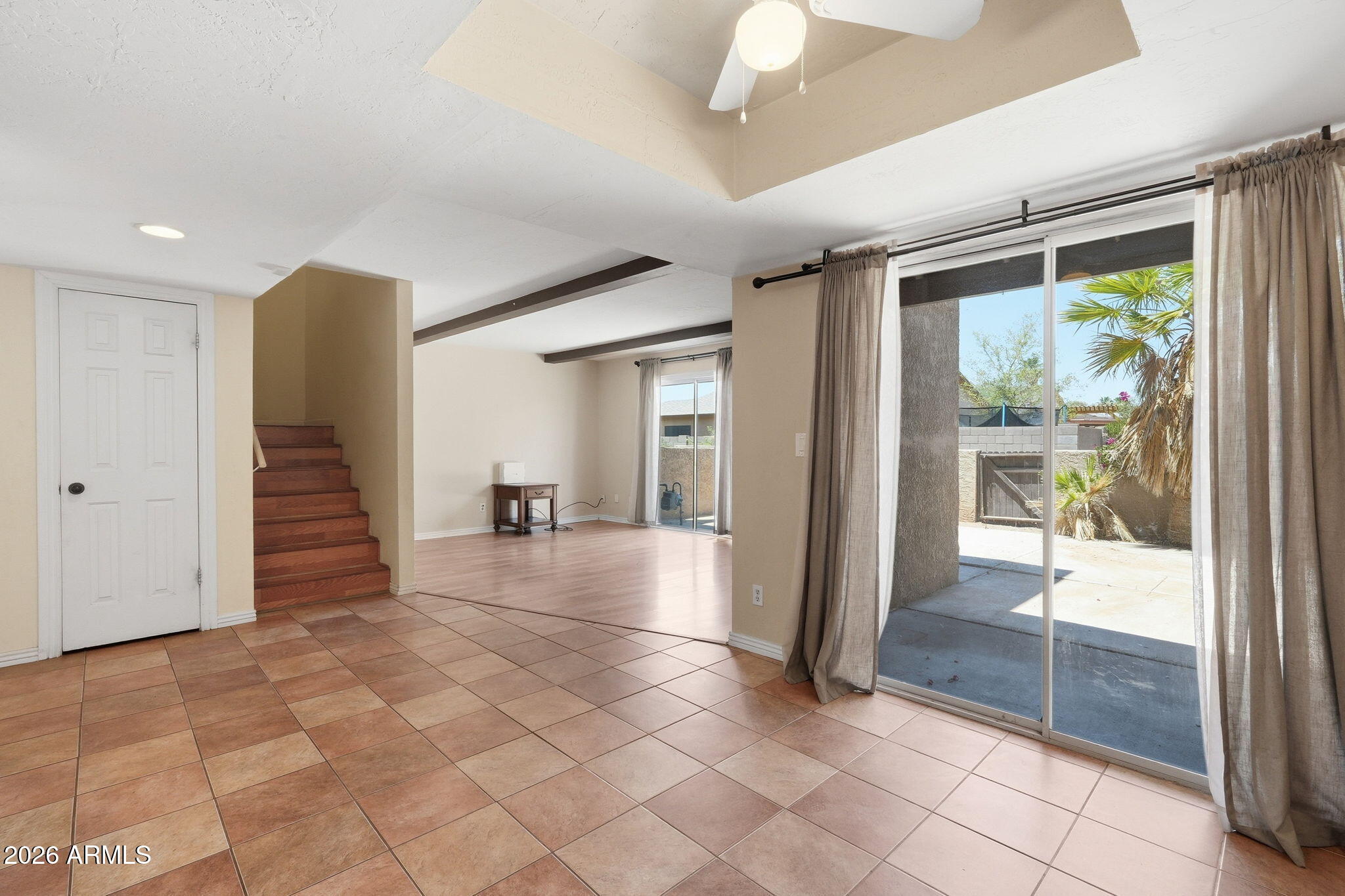 CASA GRANDE TOWNHOMES UNIT THREE - Residential