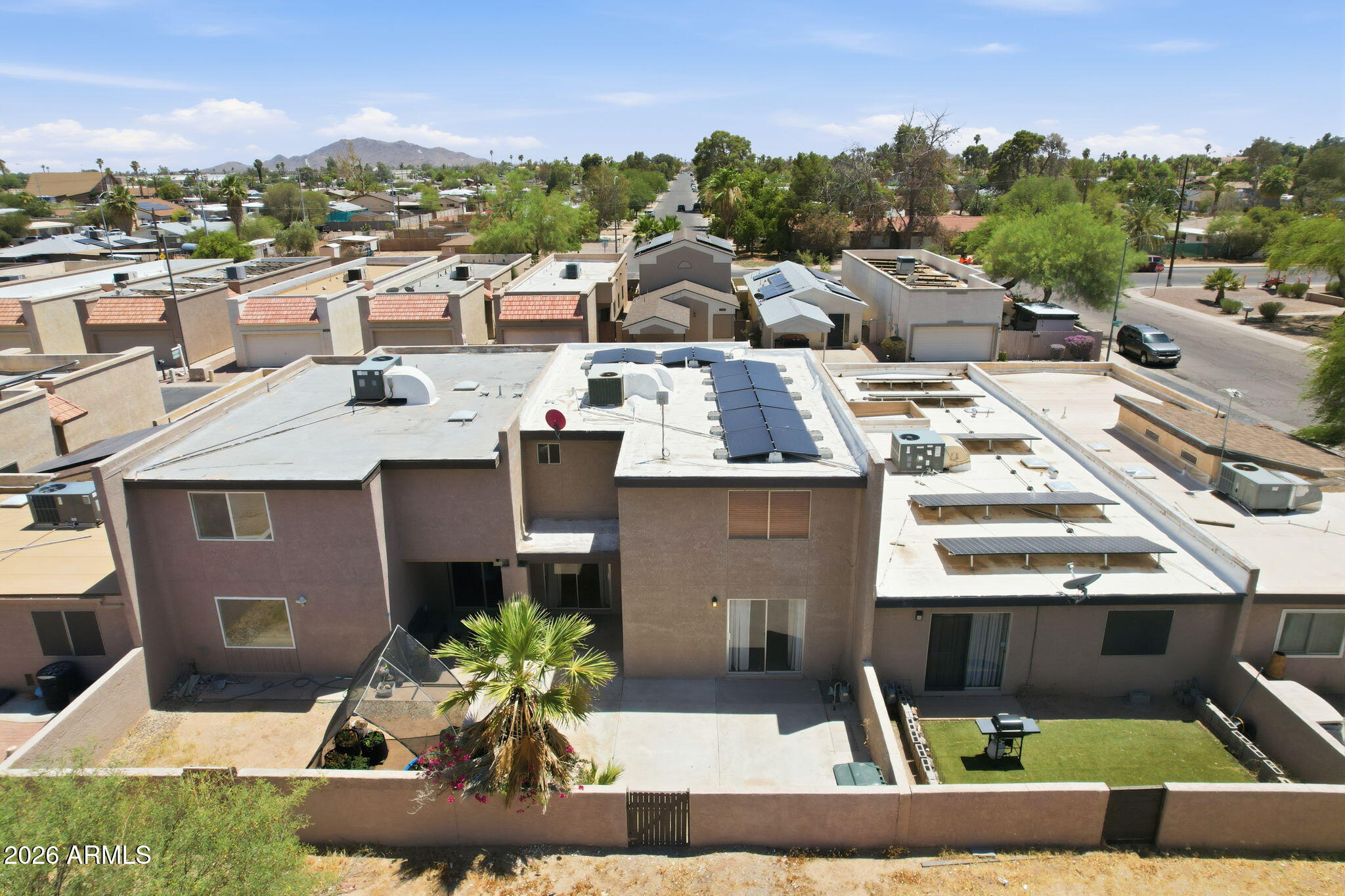 CASA GRANDE TOWNHOMES UNIT THREE - Residential