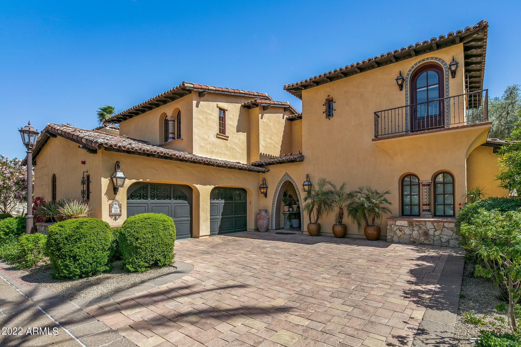 Montelucia Luxury Villas at La Posada - Residential