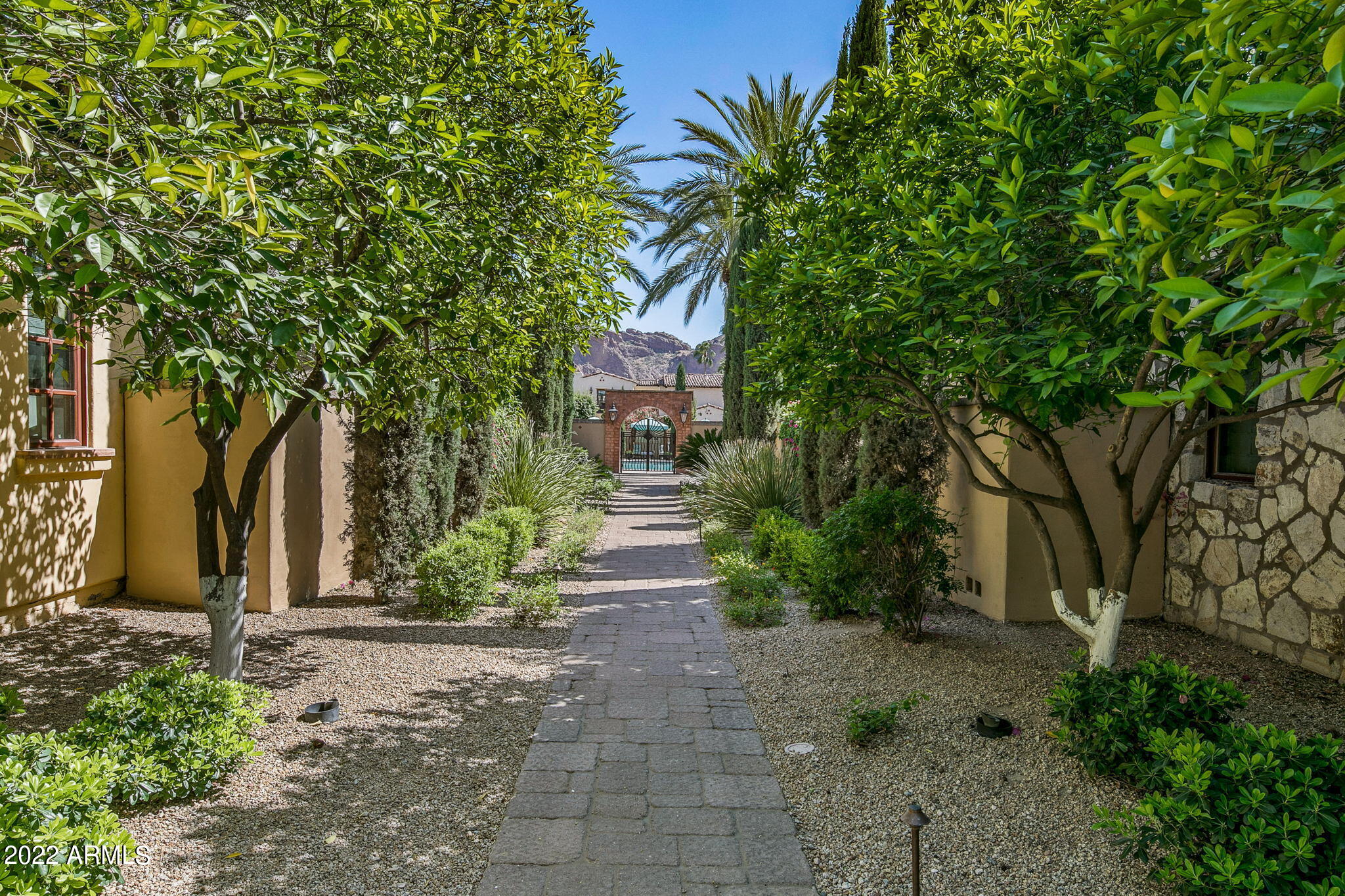 Montelucia Luxury Villas at La Posada - Residential