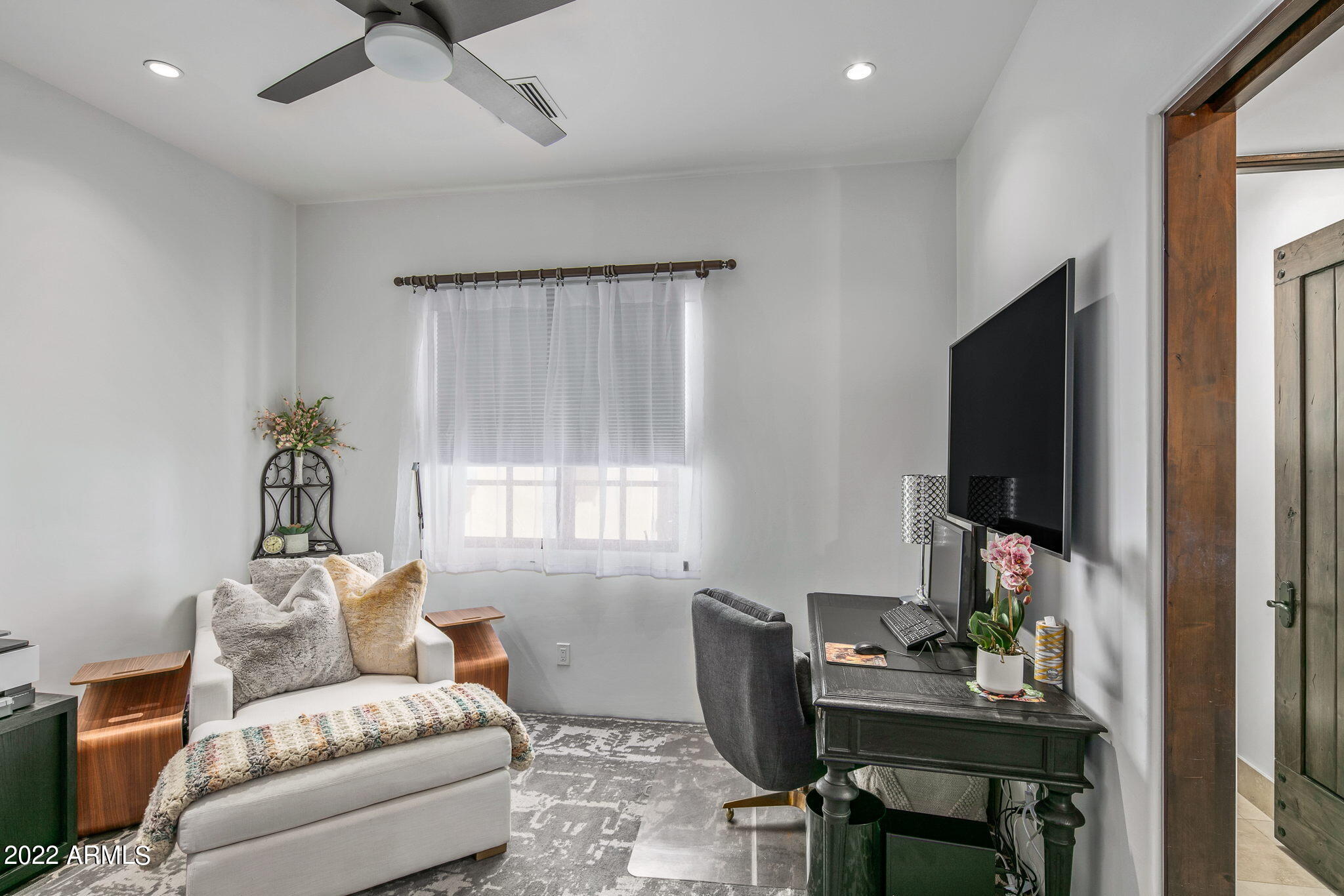 Montelucia Luxury Villas at La Posada - Residential