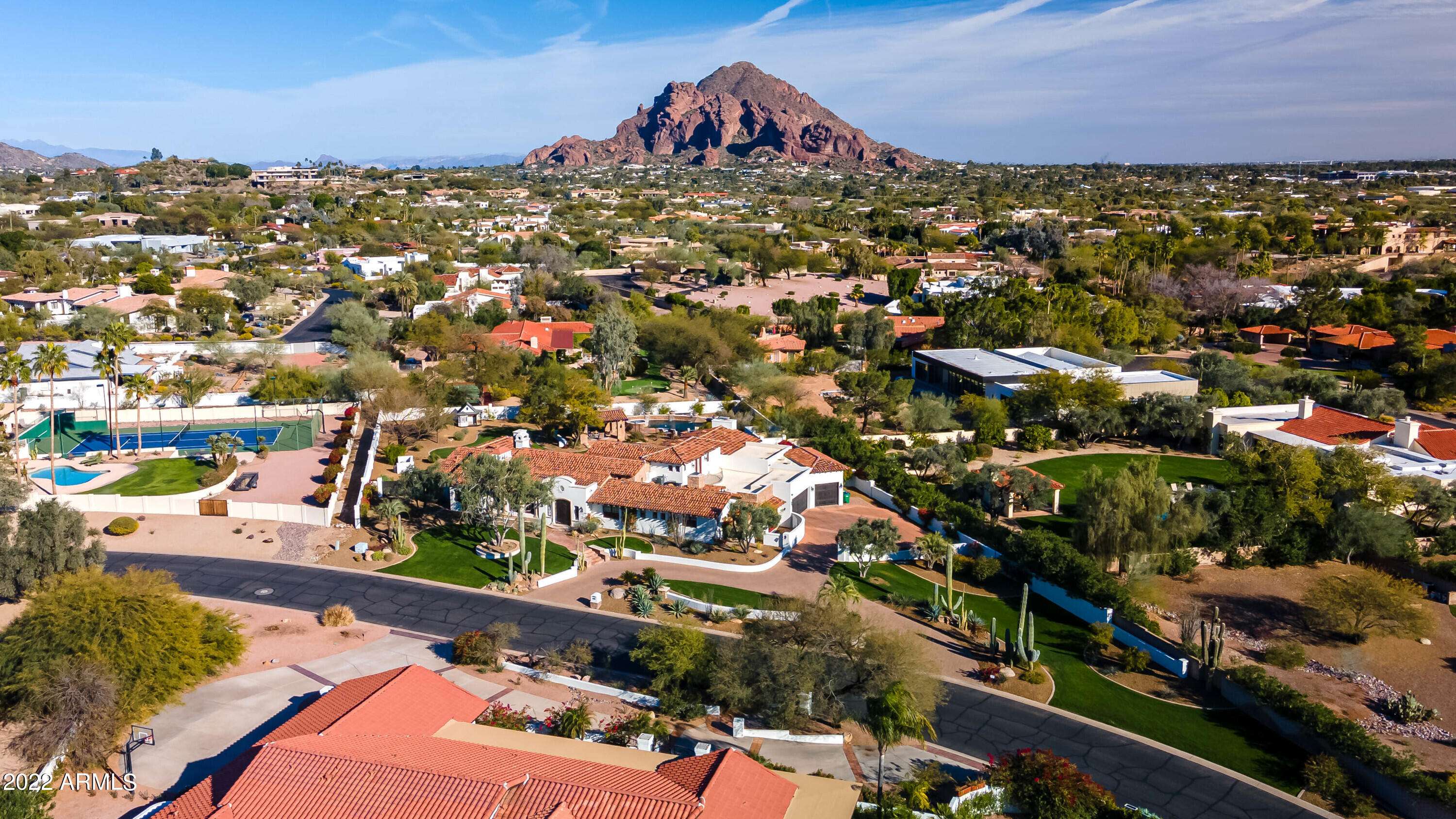 VISTA LOS ARCOS - Residential