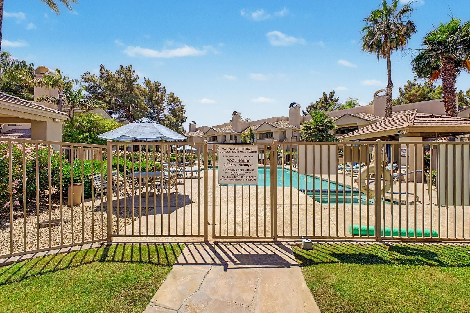 MARIPOSA SCOTTSDALE CONDOMINIUMS - Residential
