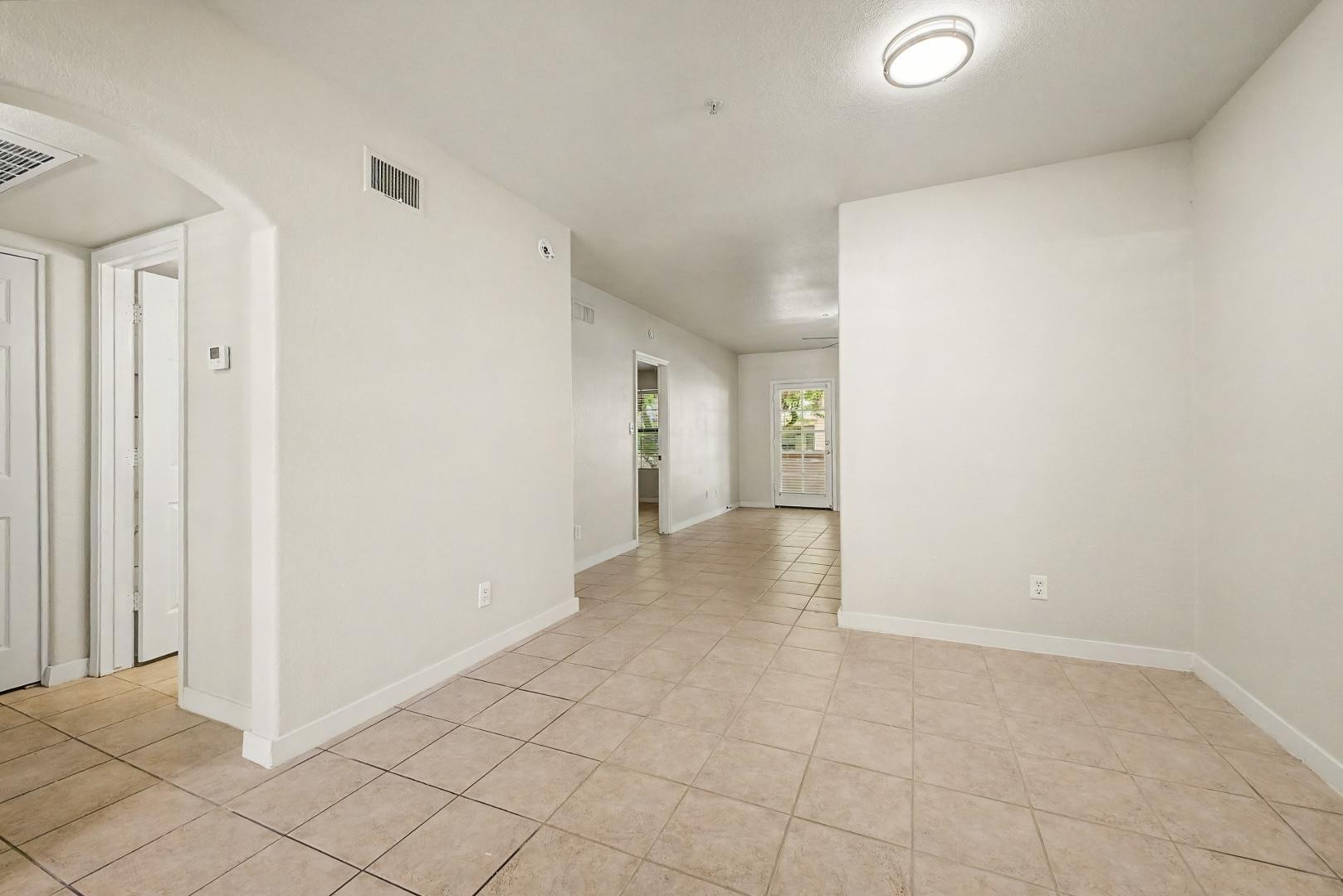 MARIPOSA SCOTTSDALE CONDOMINIUMS - Residential