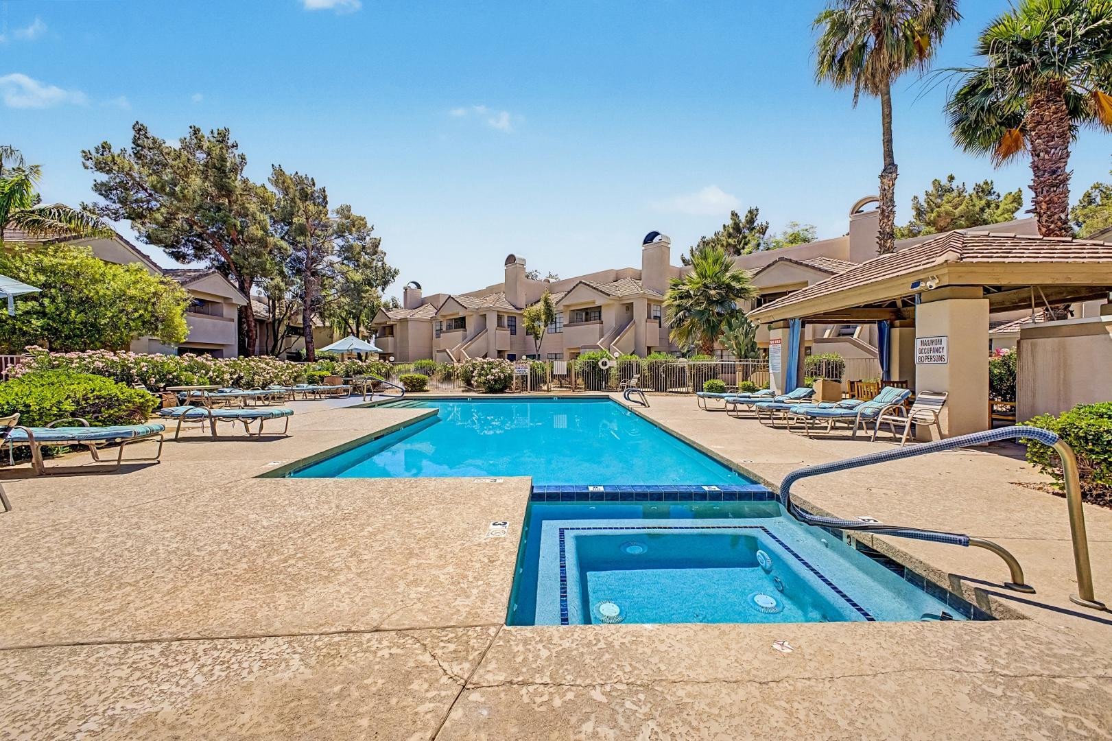 MARIPOSA SCOTTSDALE CONDOMINIUMS - Residential