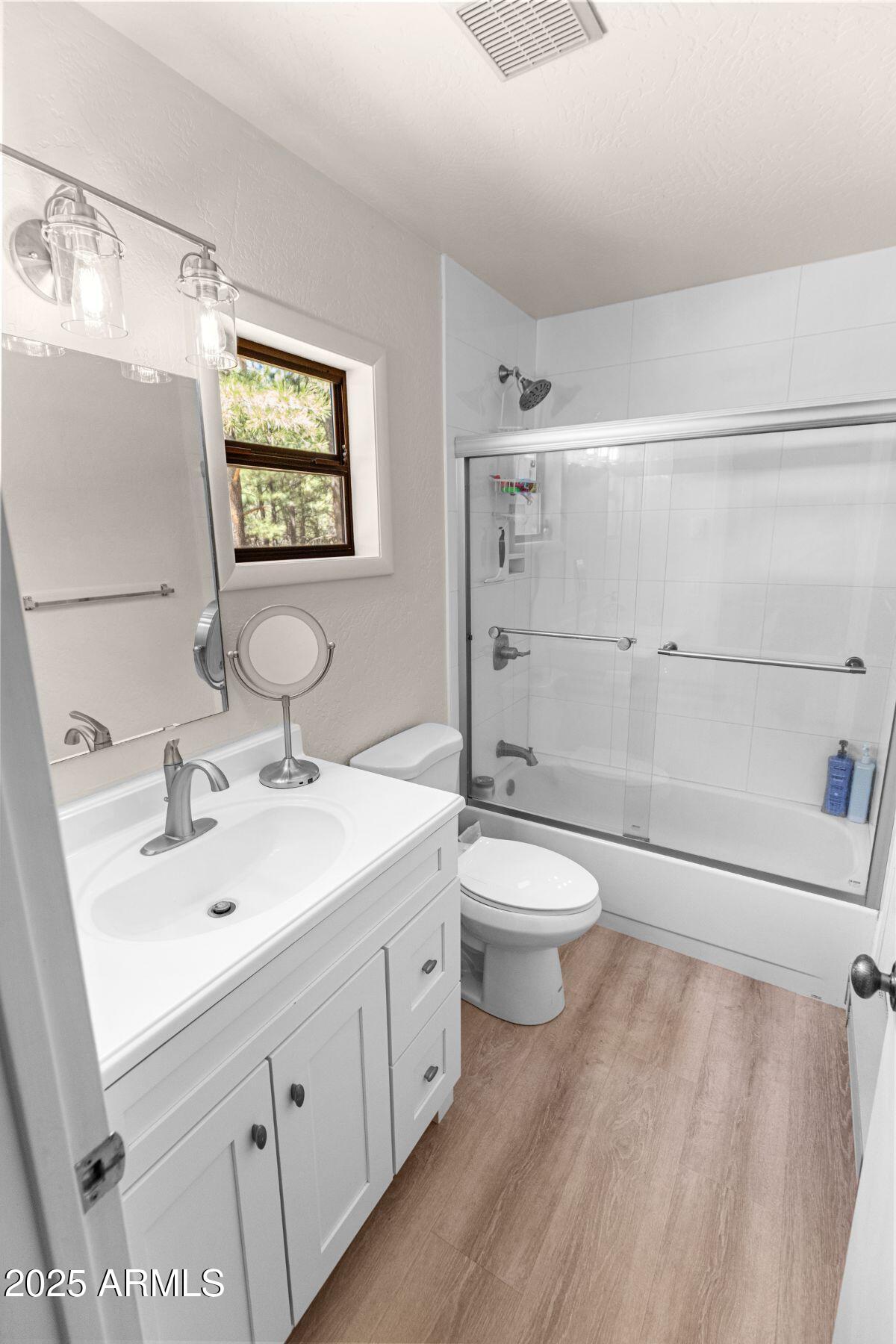 FOREST LAKES ESTATES 2 - Residential