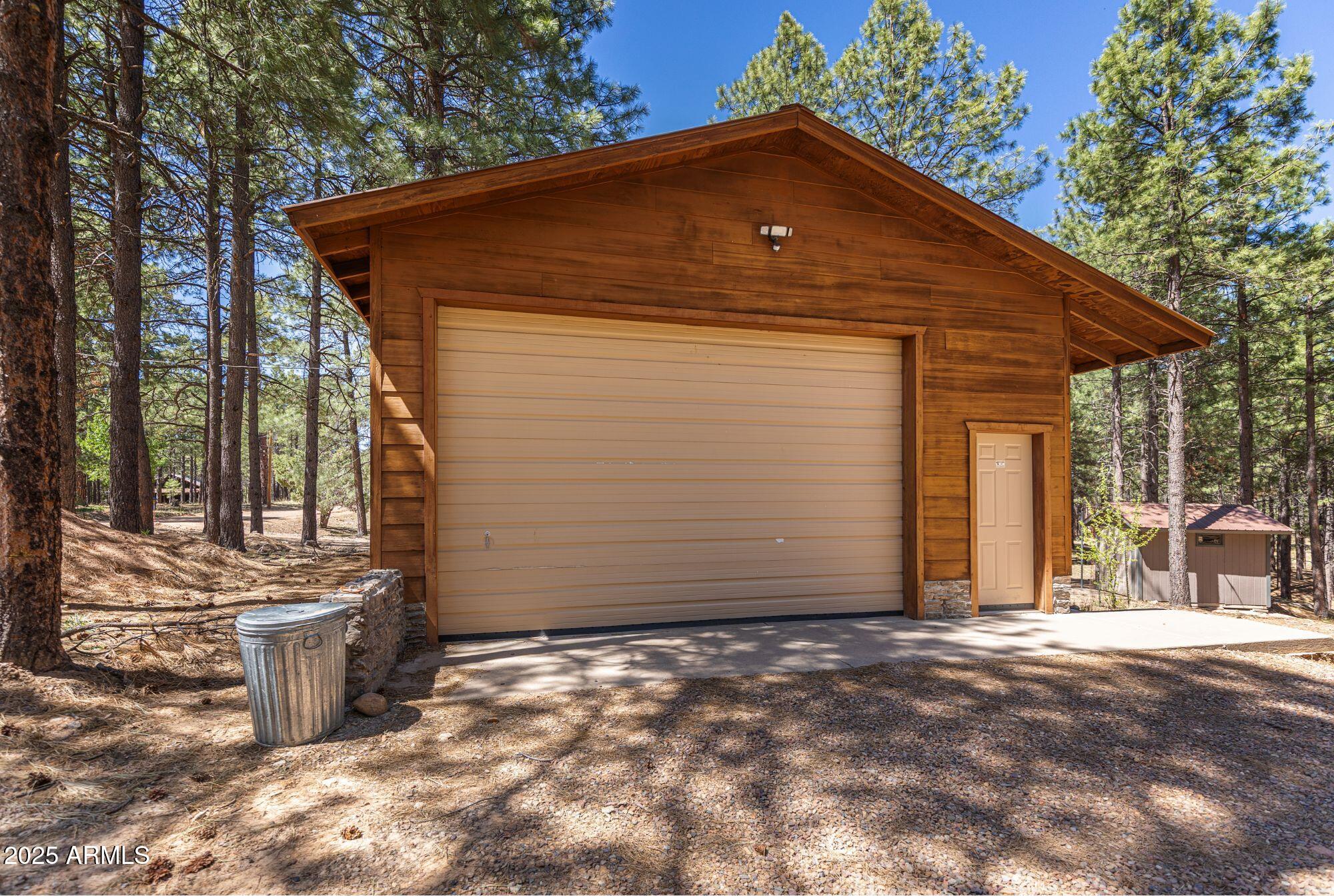 FOREST LAKES ESTATES 2 - Residential